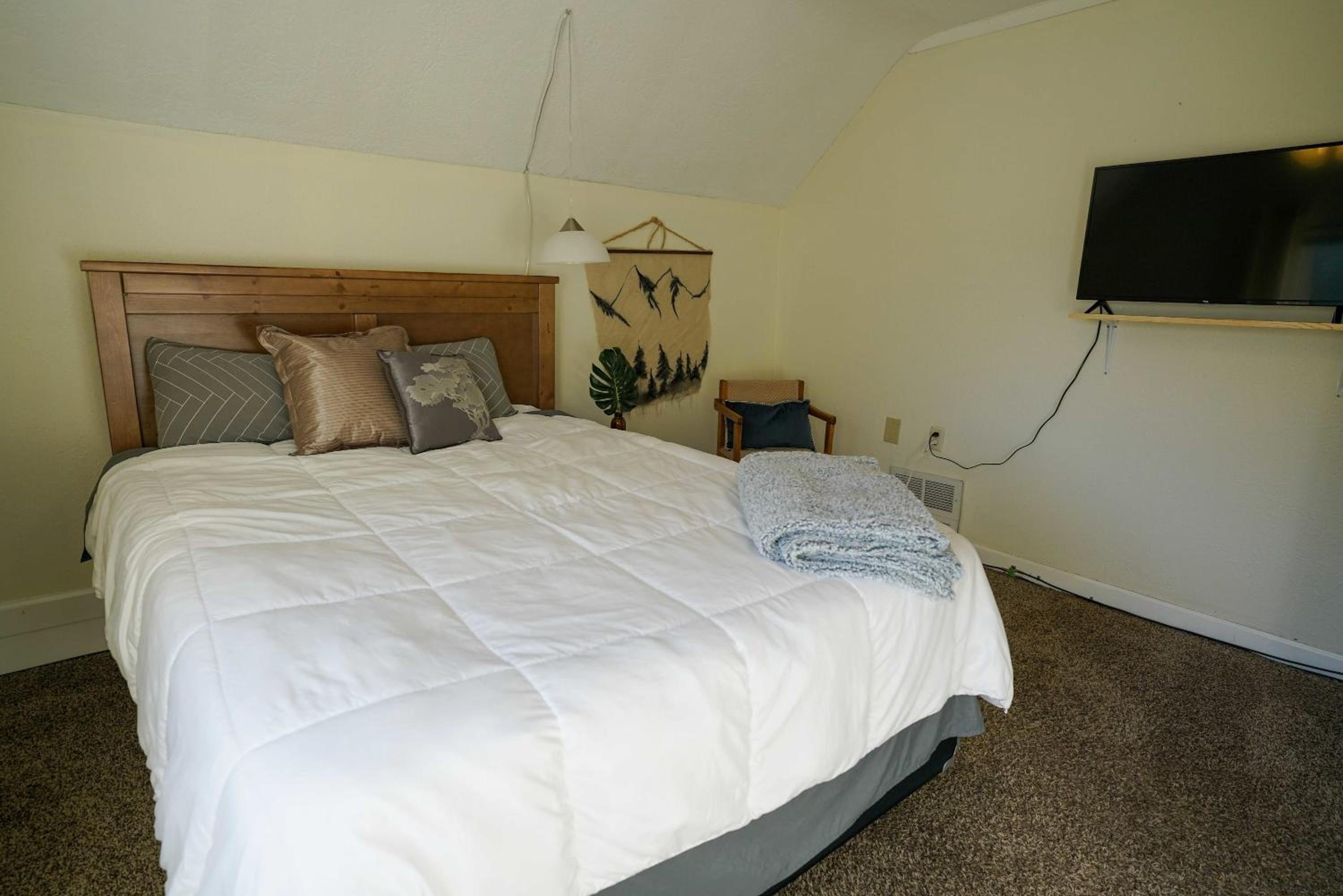 2 Bedroom Apartment near NDSU and Downtown Fargo