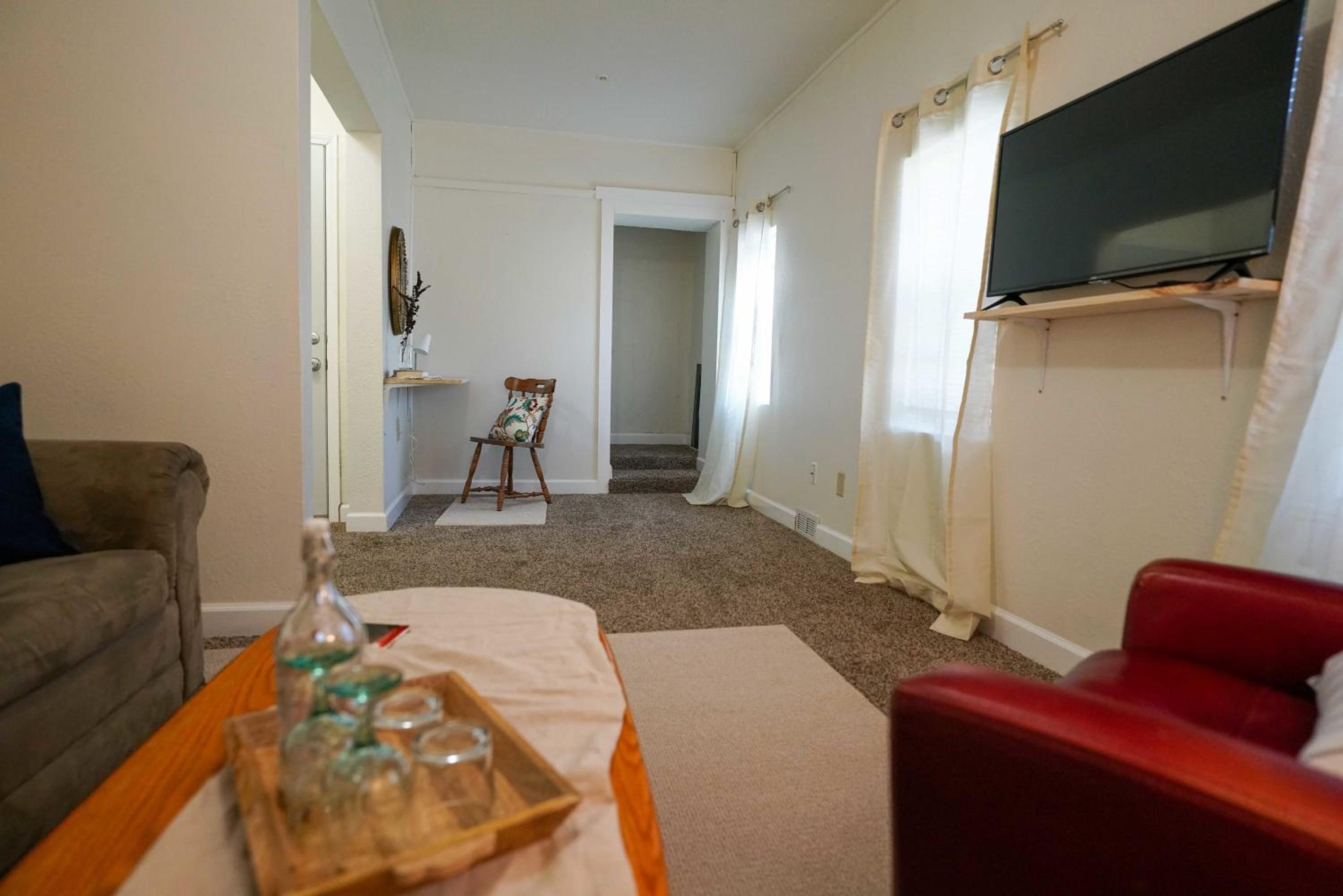 2 Bedroom Apartment near NDSU and Downtown Fargo