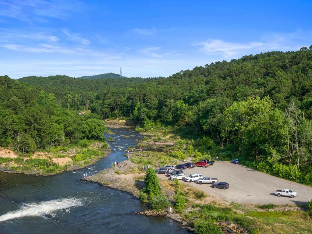 Large Luxury 2BR Cabin w Hot Tub Double Trouble was designed for fun comfort and memories minutes from buzzling Hochatown and beautiful Beaver Bend State P