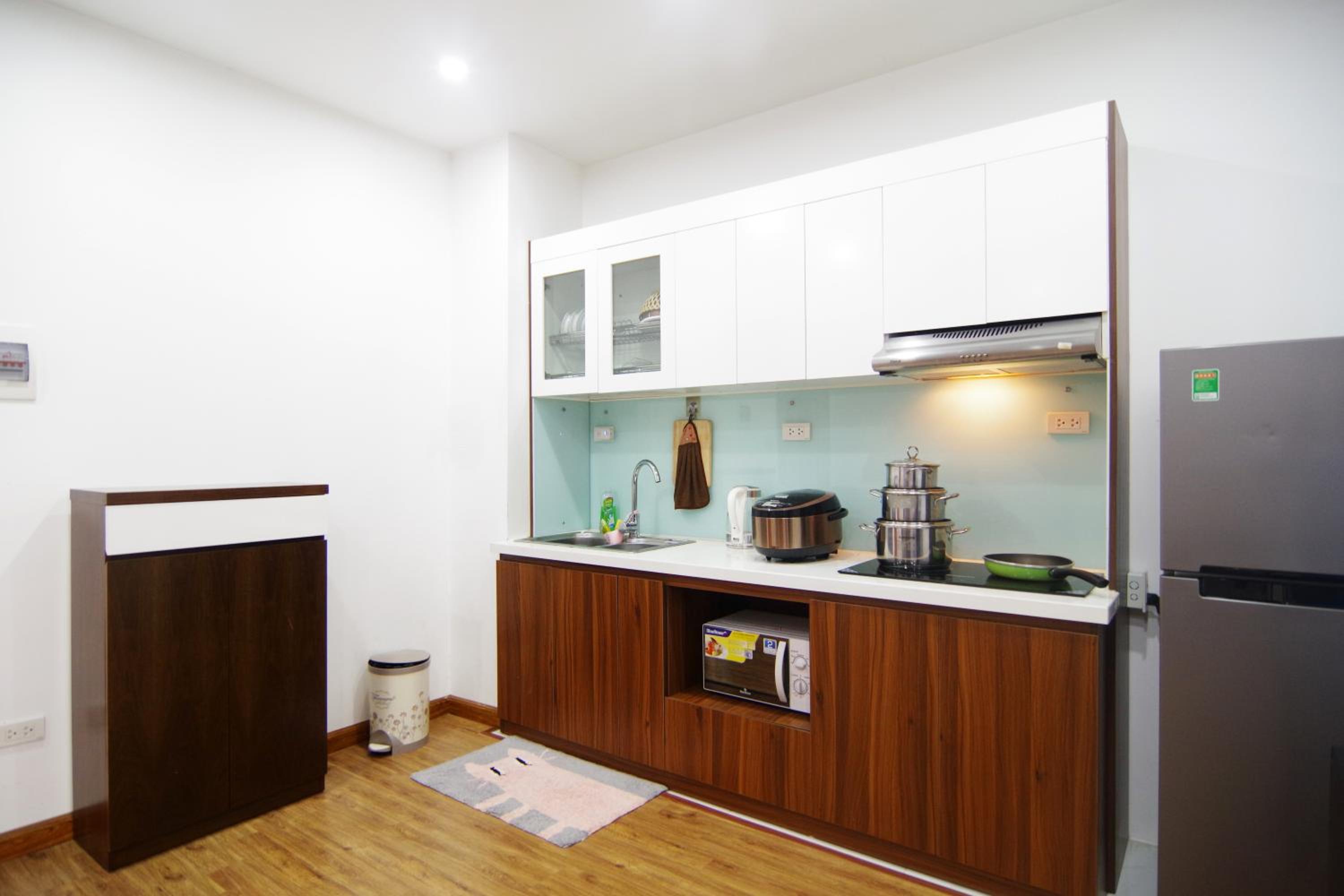 QMP-Deluxe Serviced Apartment in Ba Dinh