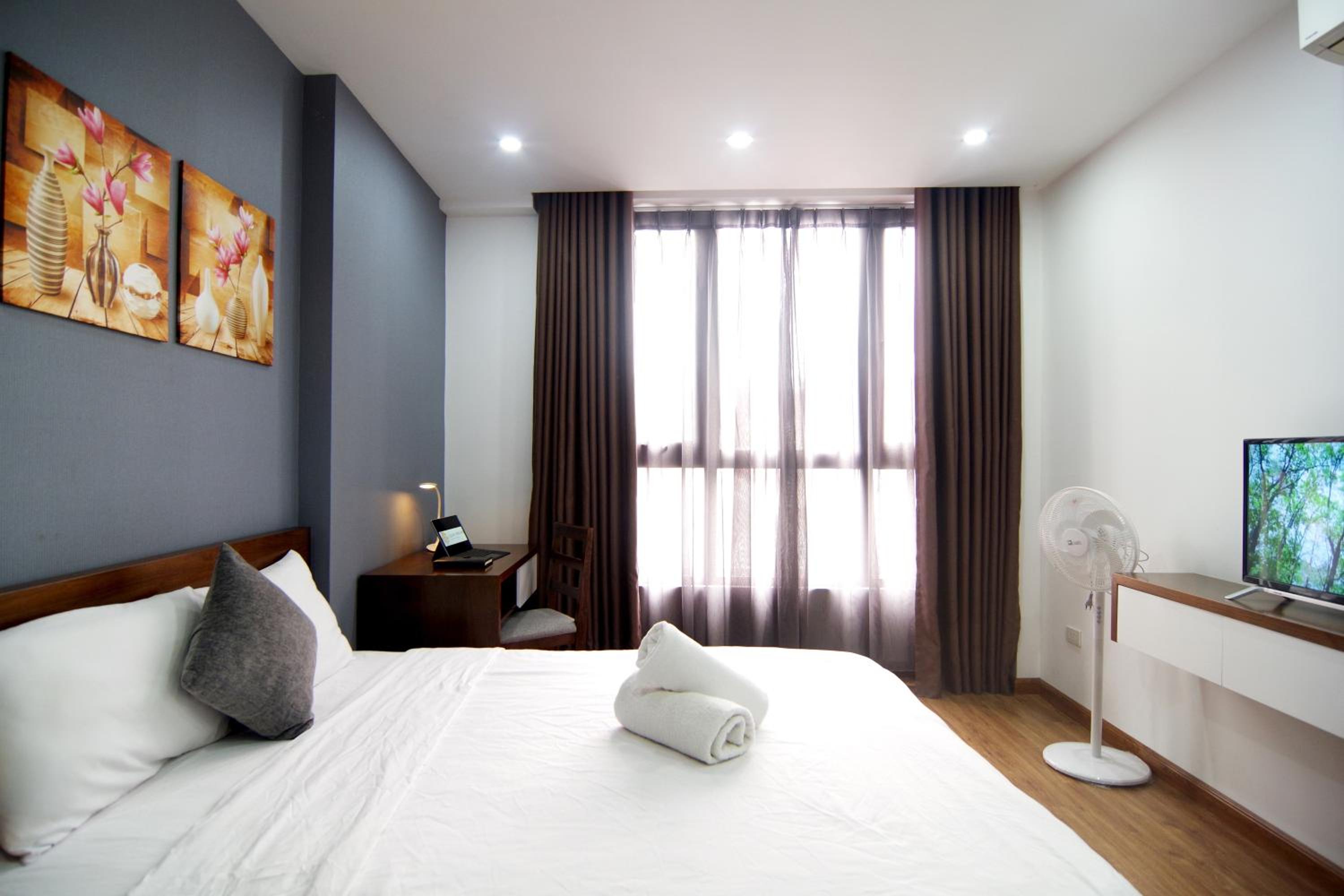 QMP-Deluxe Serviced Apartment in Ba Dinh