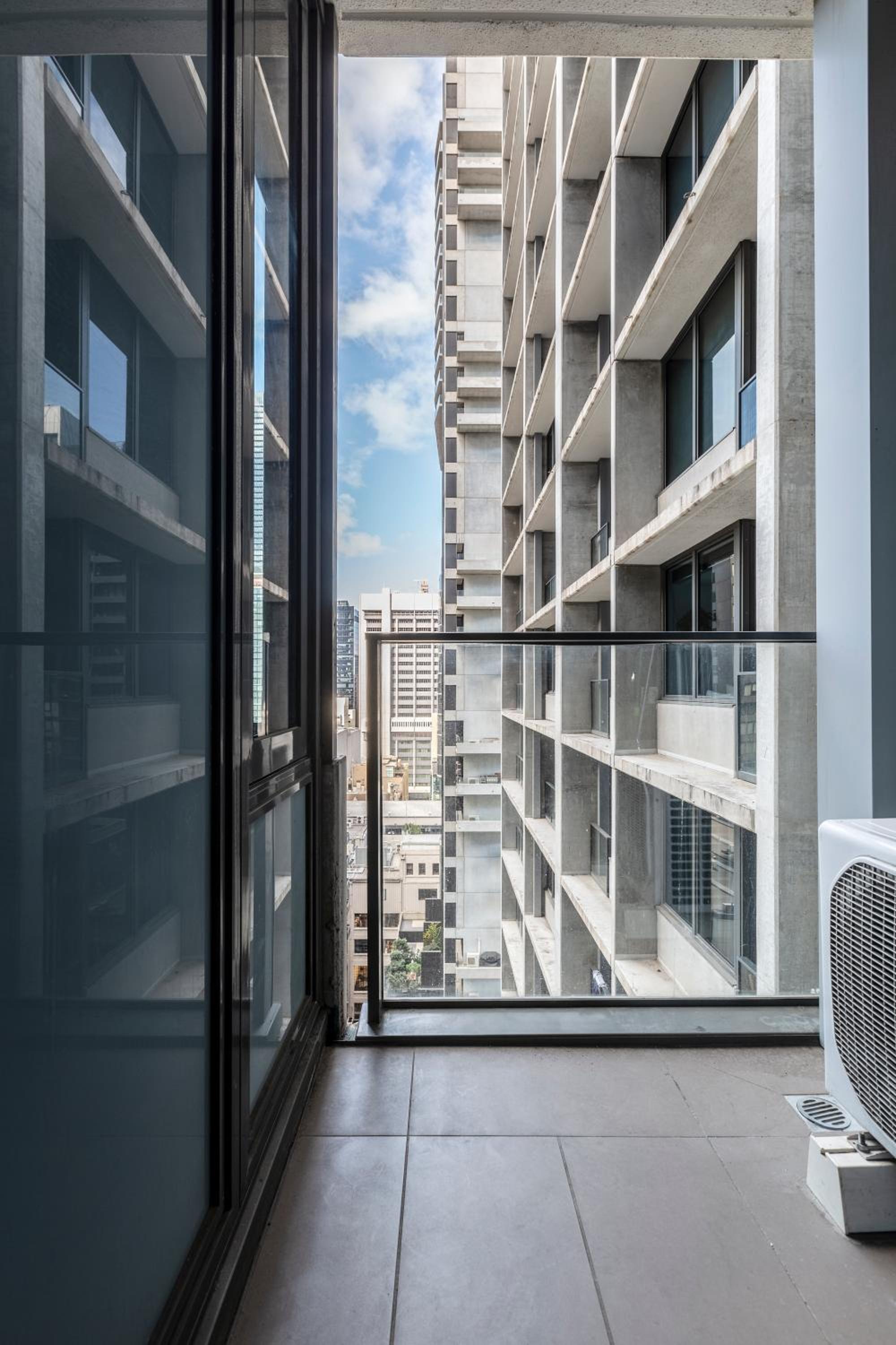 Sakura Apartment