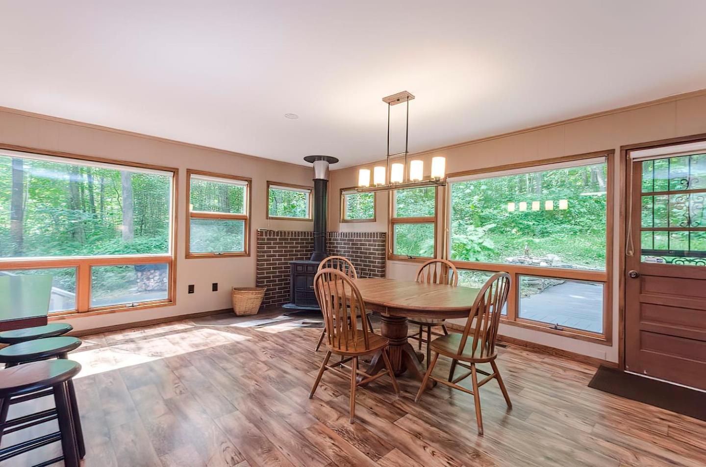 Secluded Oasis w Hot Tub, Screened-in Porch, WiFi! view 4