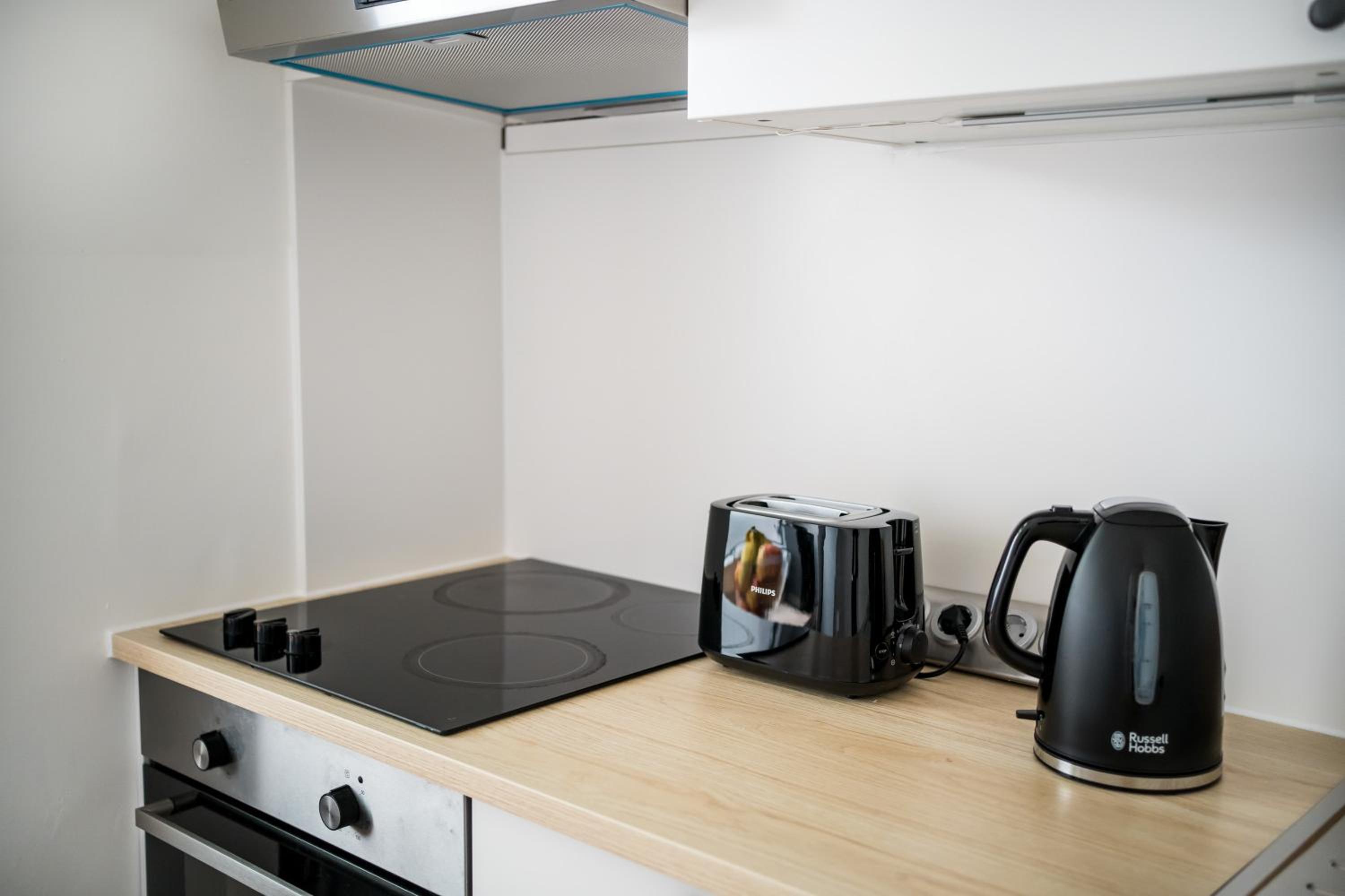 Spacious Apartment in Berlin Mitte for 6