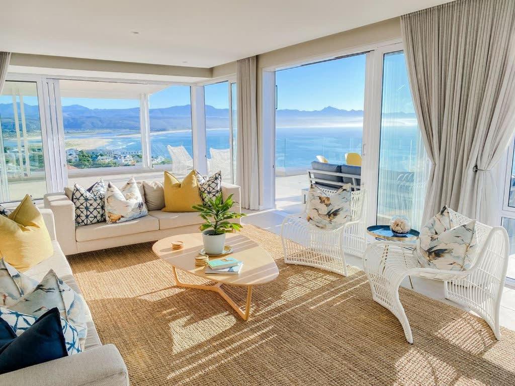 Dizzy Hill Villa with 270° Breathtaking Views. Pool + Patio view 4
