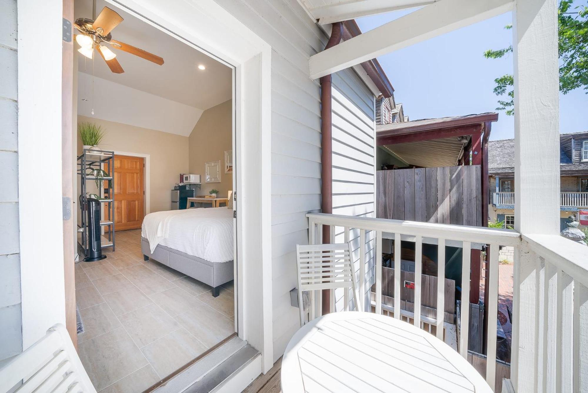 Quaint Studio in the Heart of Downtown St Augustine — photo 4