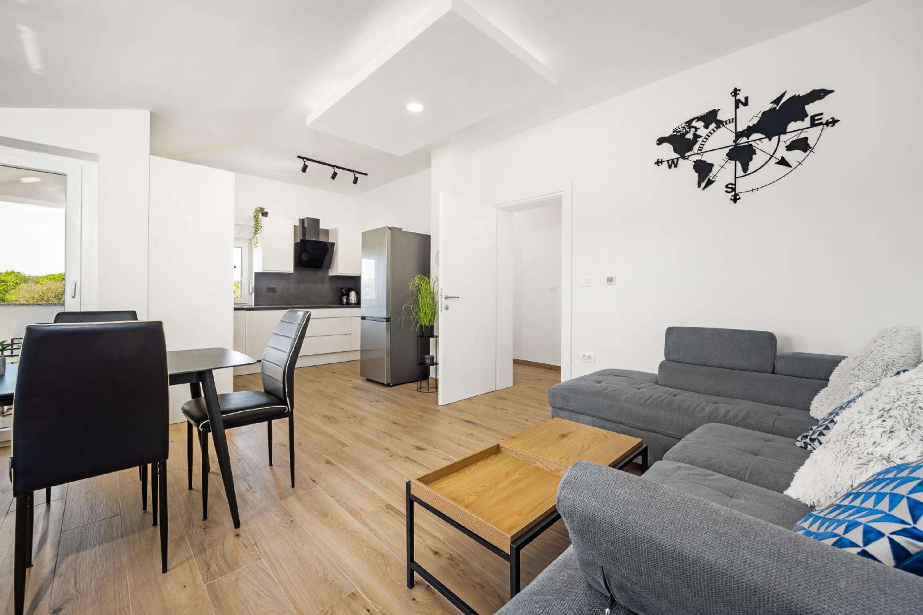 Luxury apartments Lotus&Lovor view 3