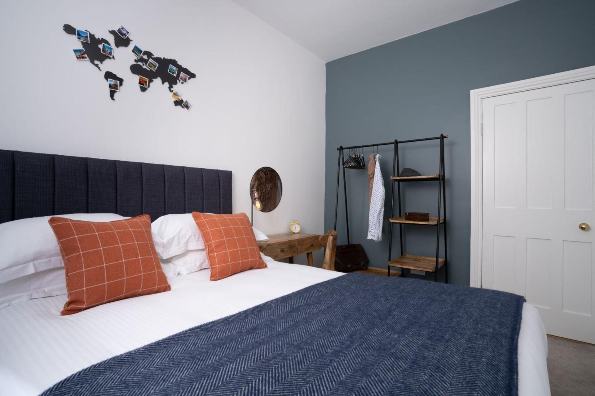Loughrigg at Lipwood - Stunning 2 Bedroom - 1 Bathroom - Gentleman's Residence - Central Windermere view 3