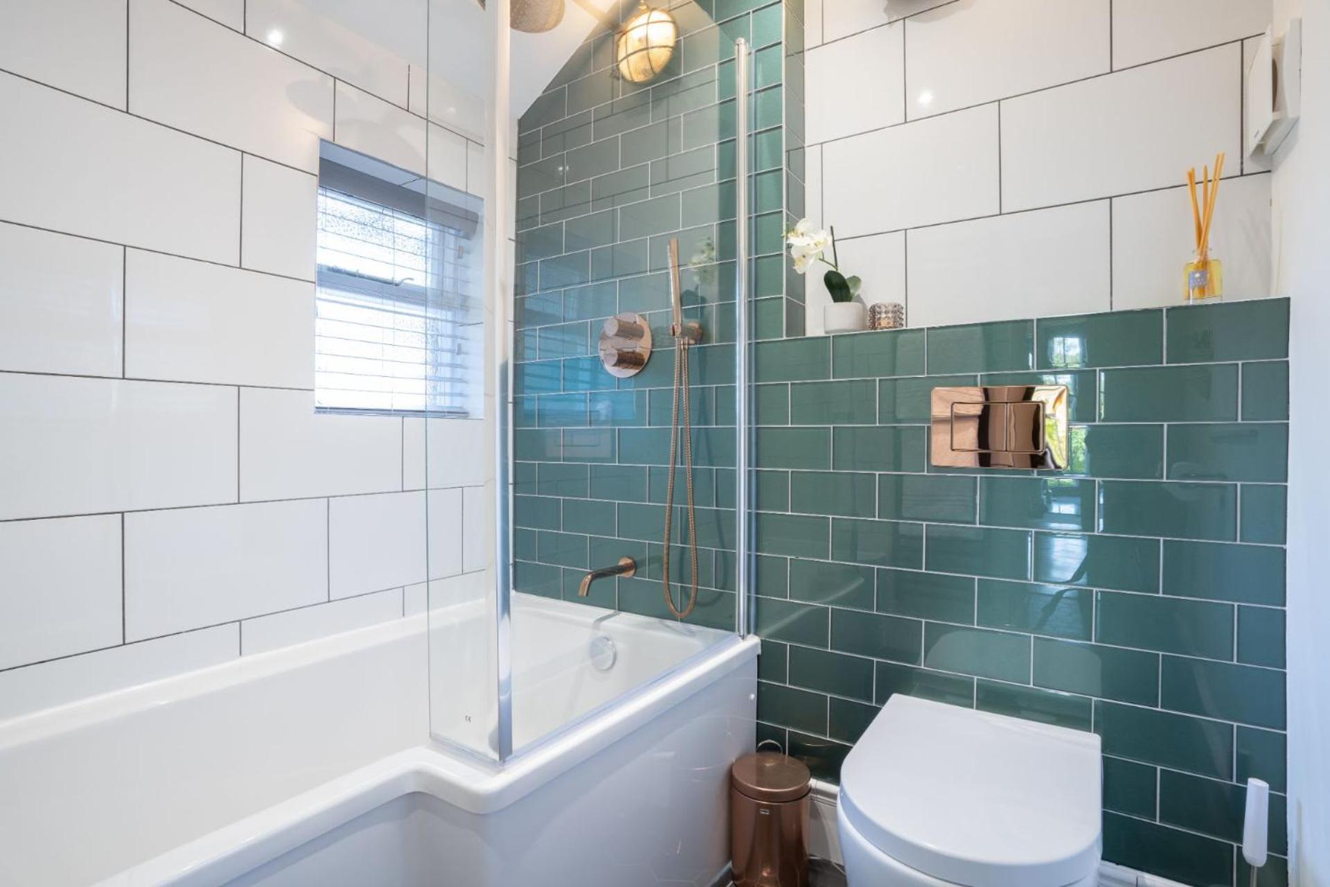 Loughrigg at Lipwood - Stunning 2 Bedroom - 1 Bathroom - Gentleman's Residence - Central Windermere view 4