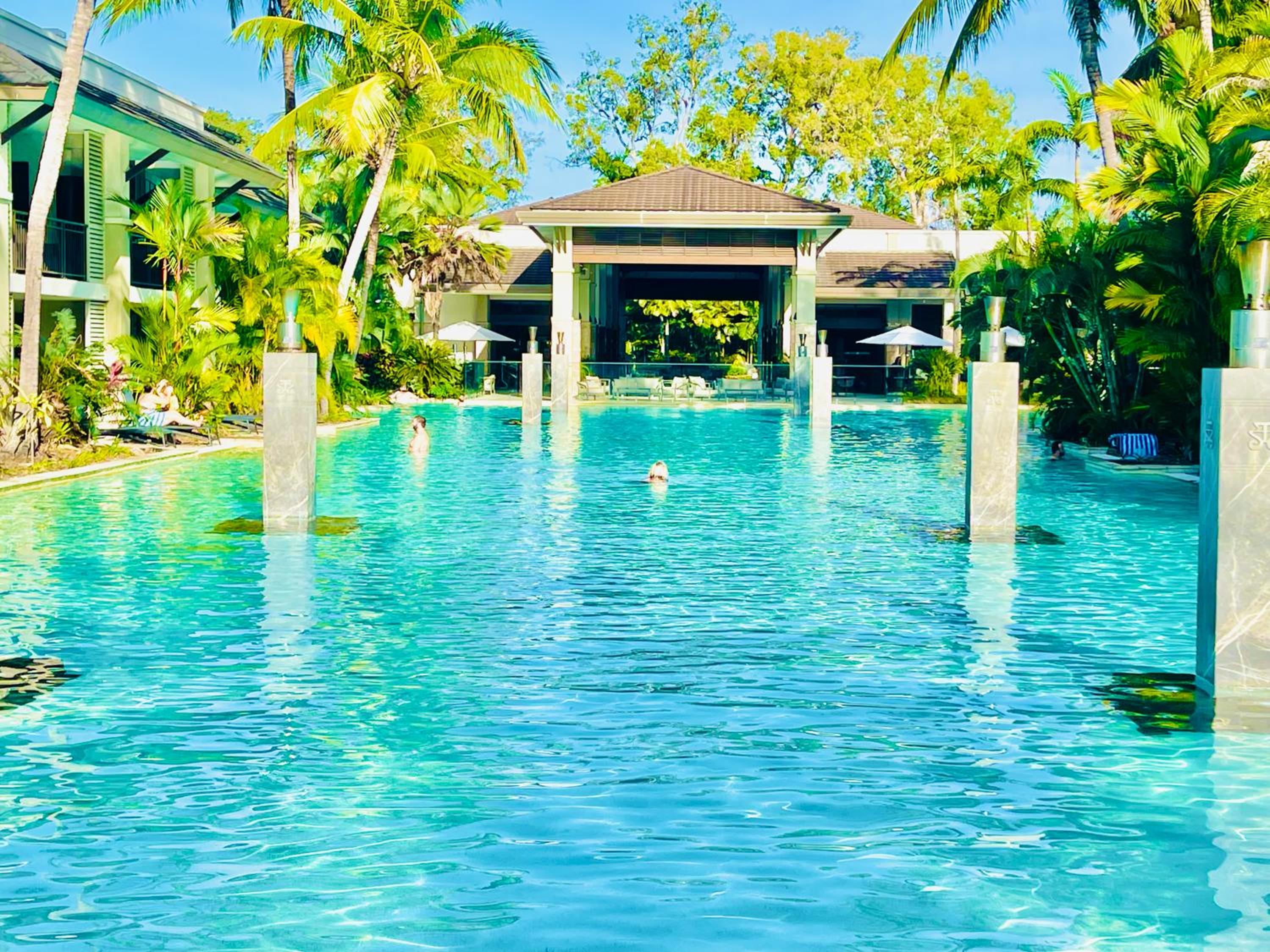 Tropical Retreat - Poolside Swimout King Suite - Ground Floor - Sea Temple Resort & Spa Port Douglas