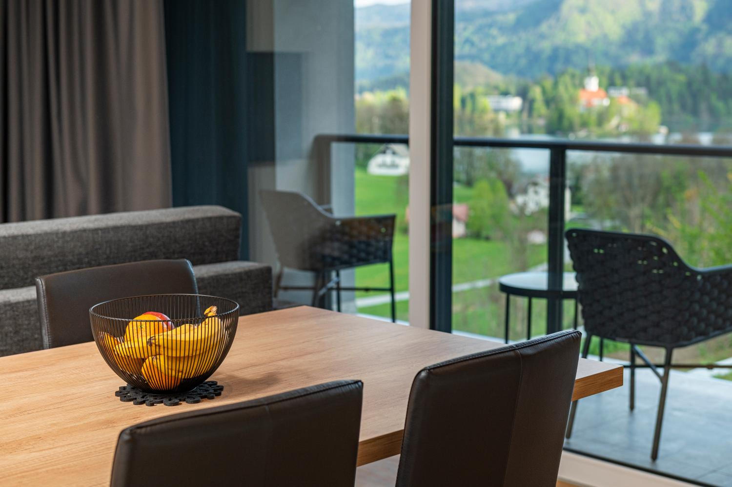 Vila Katarina - Lake View Apartments view 3