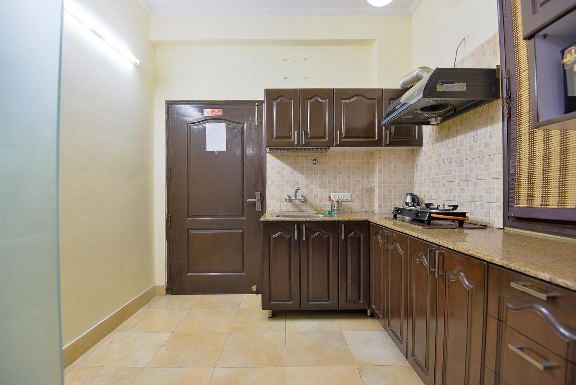 BedChambers Serviced Apartments, Sushant Lok view 4