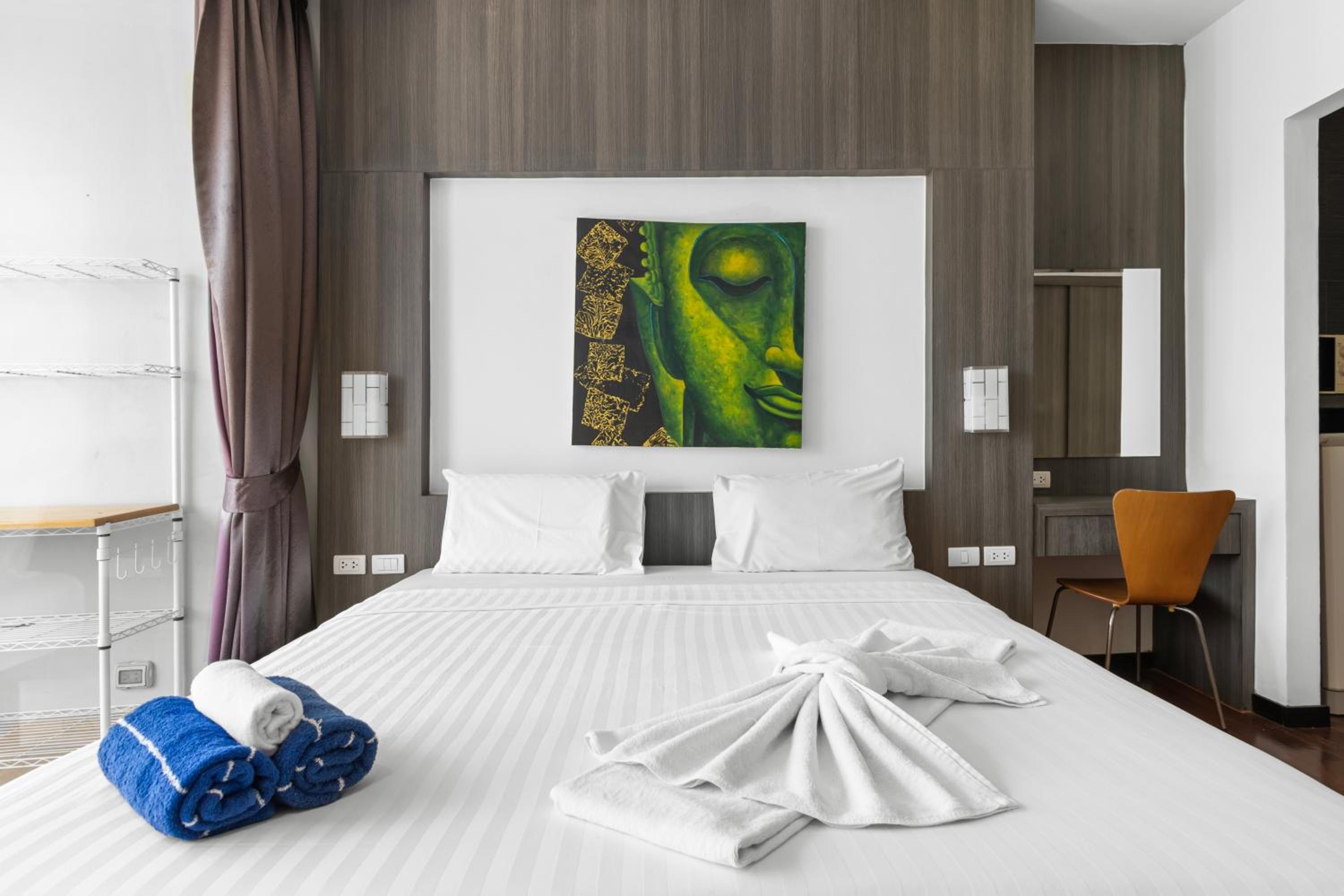 Icon Park Apartments - Kamala Beach