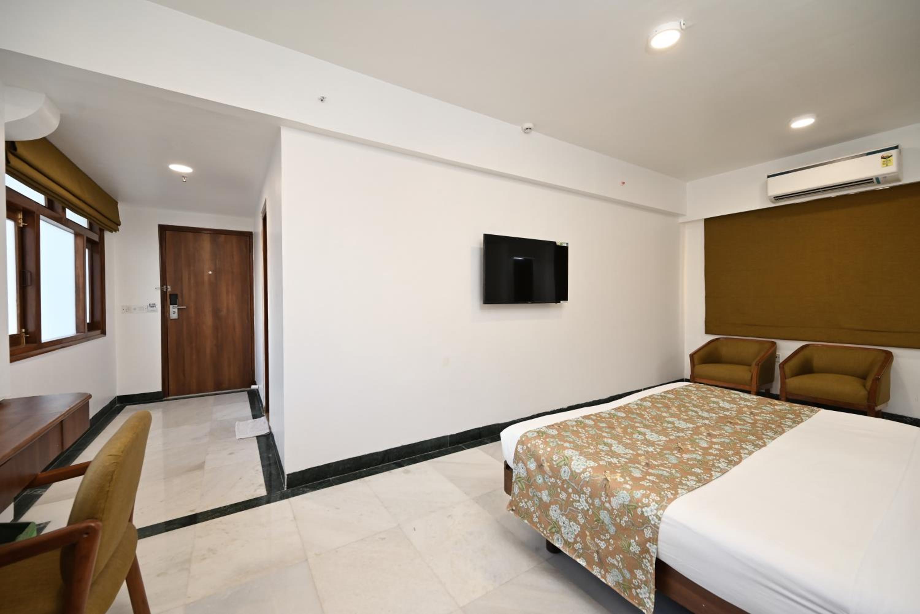 Mumbai Vacations - Hotel Parle International - Property Image 46