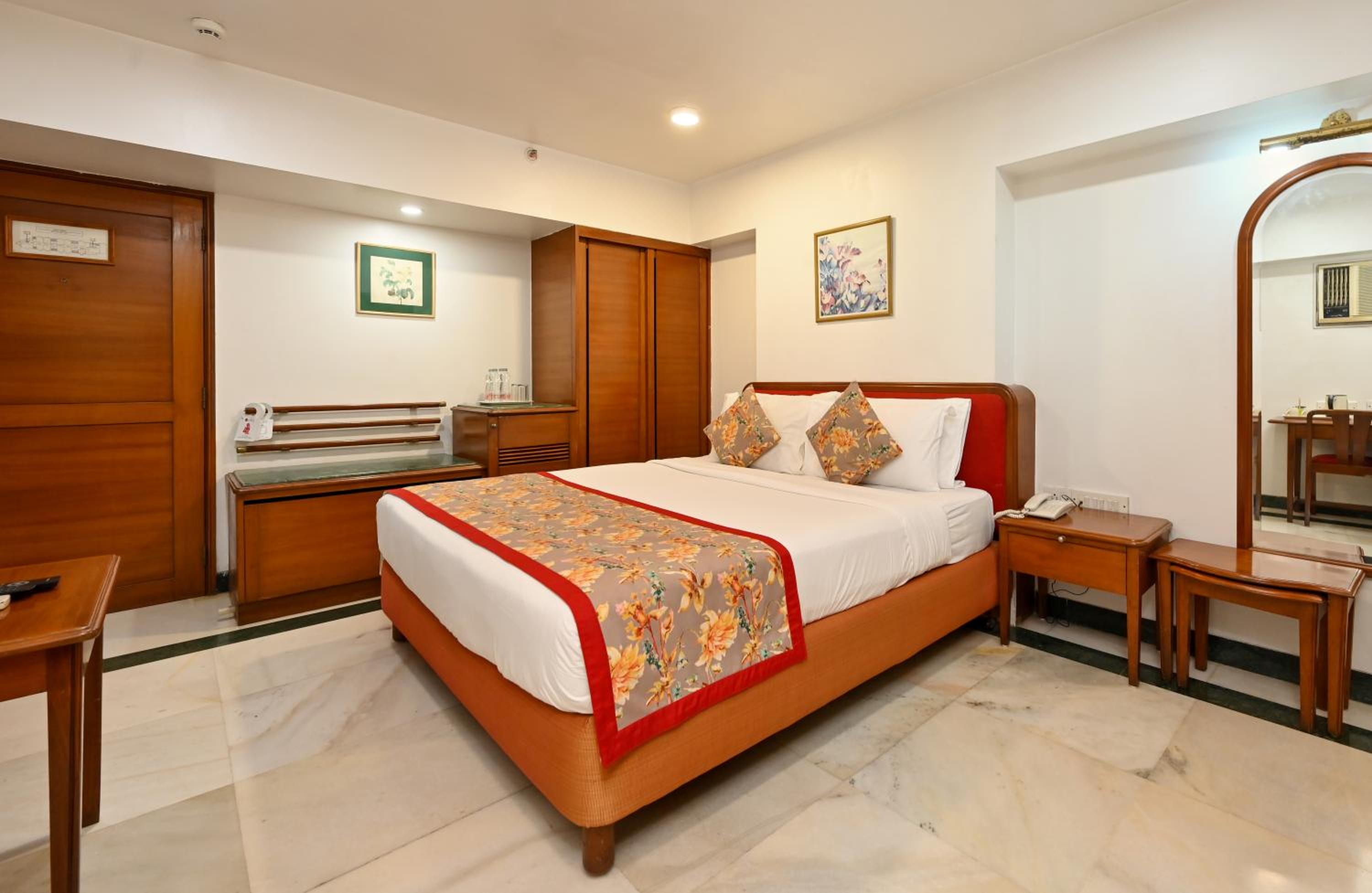 Mumbai Vacations - Hotel Parle International - Property Image 21