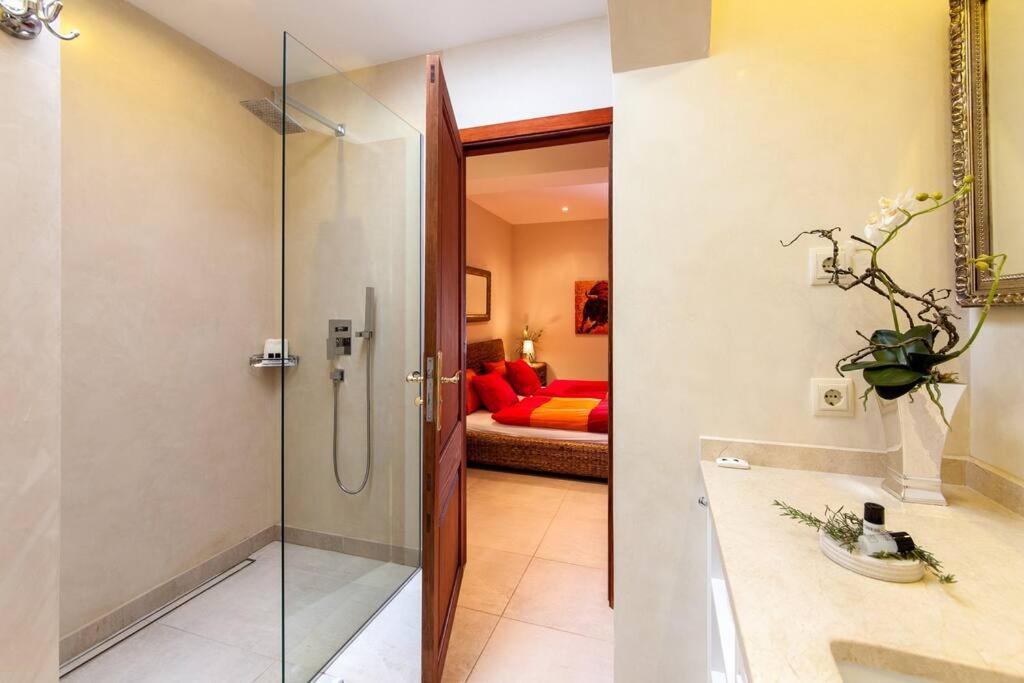 Finca Wellnatura mit Sauna, Kamine, Badewanne