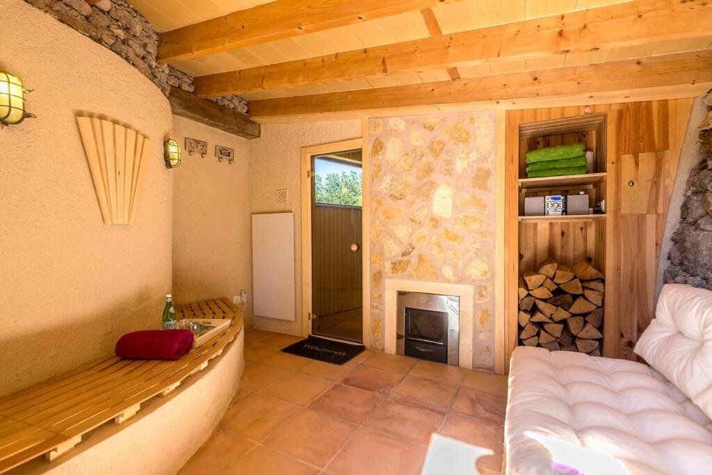 Finca Wellnatura mit Sauna, Kamine, Badewanne