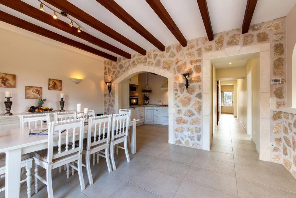 Finca Wellnatura mit Sauna, Kamine, Badewanne