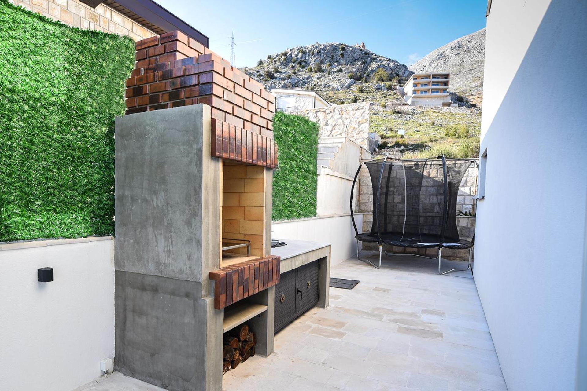 Luxury Villa Mika with private pool near Dubrovnik