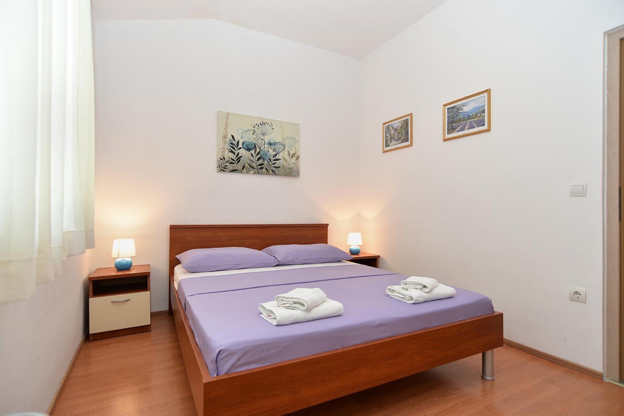Apartments Mira 1293