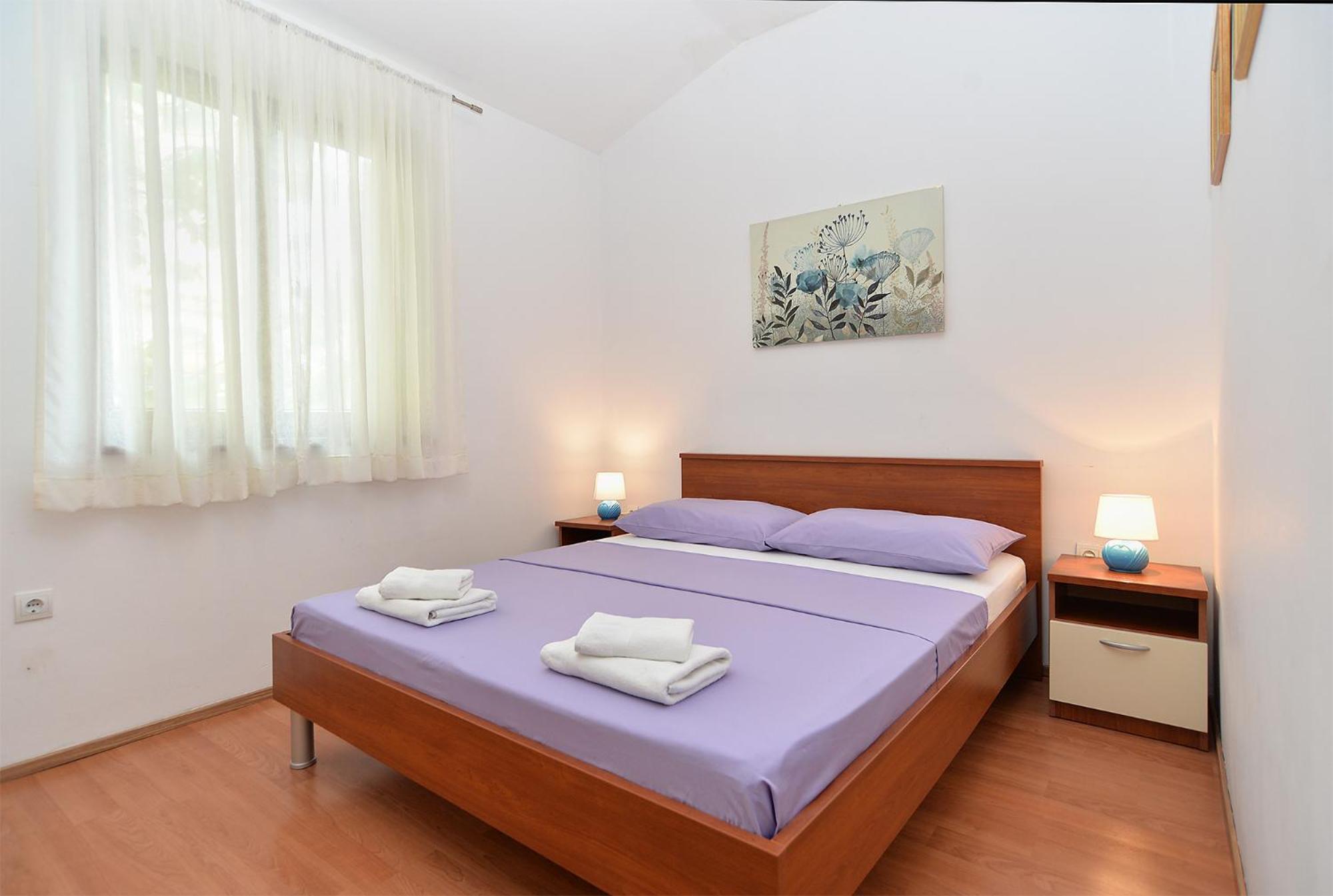 Apartments Mira 1293