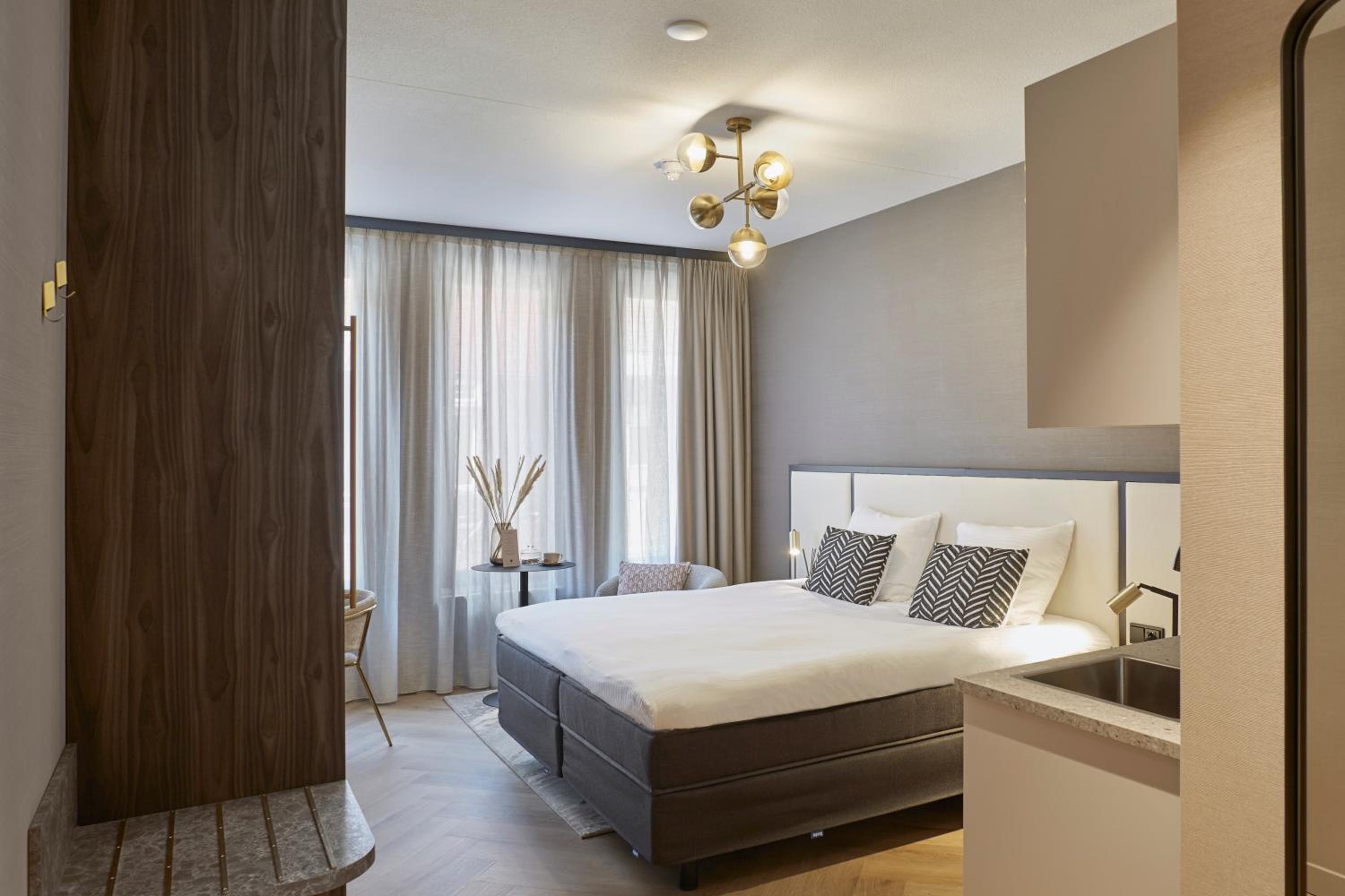 Leiden Vacations - Breathe Hotel Leiden - Property Image 2