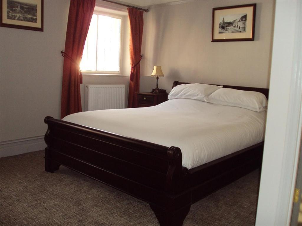 The George Inn view 5
