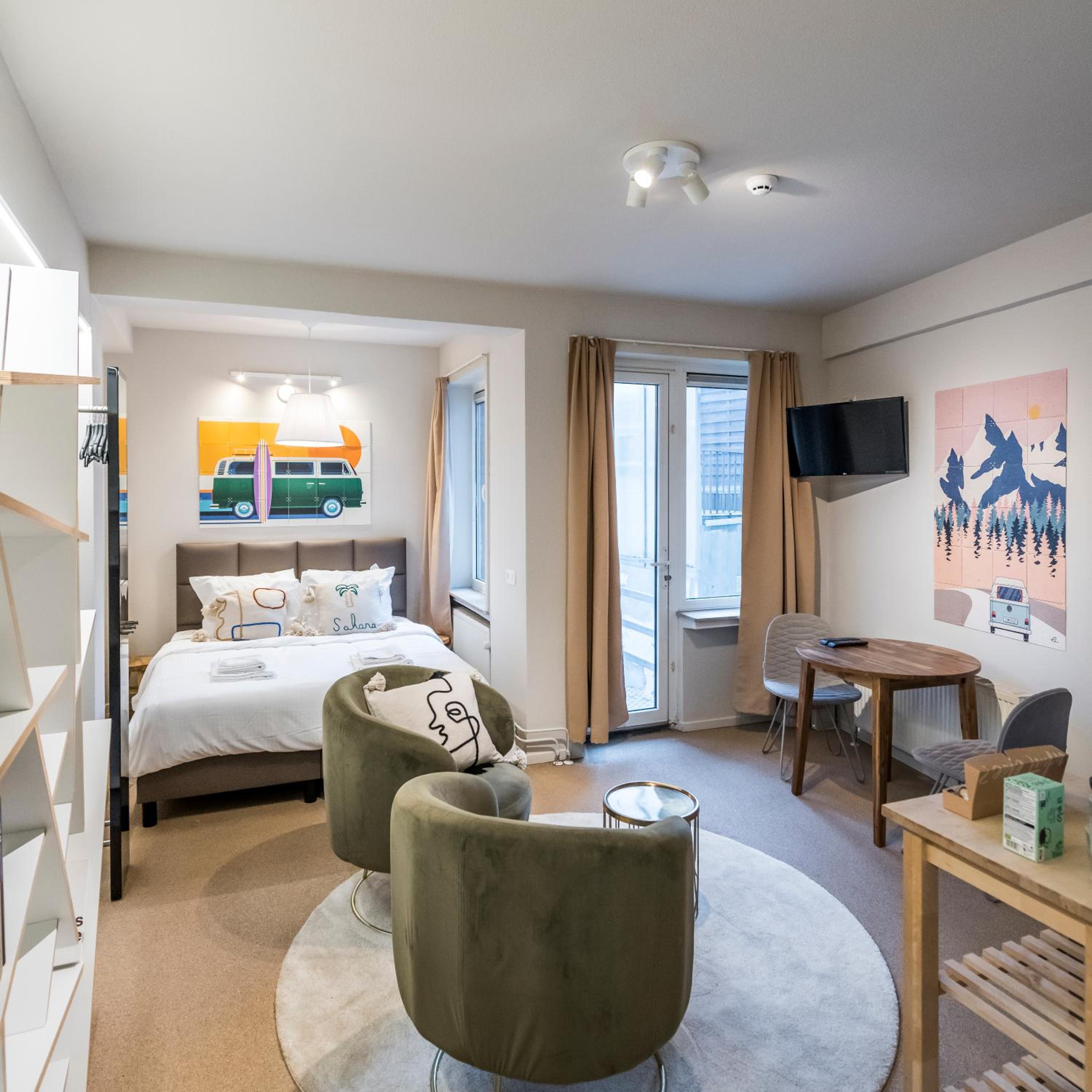 hotel room