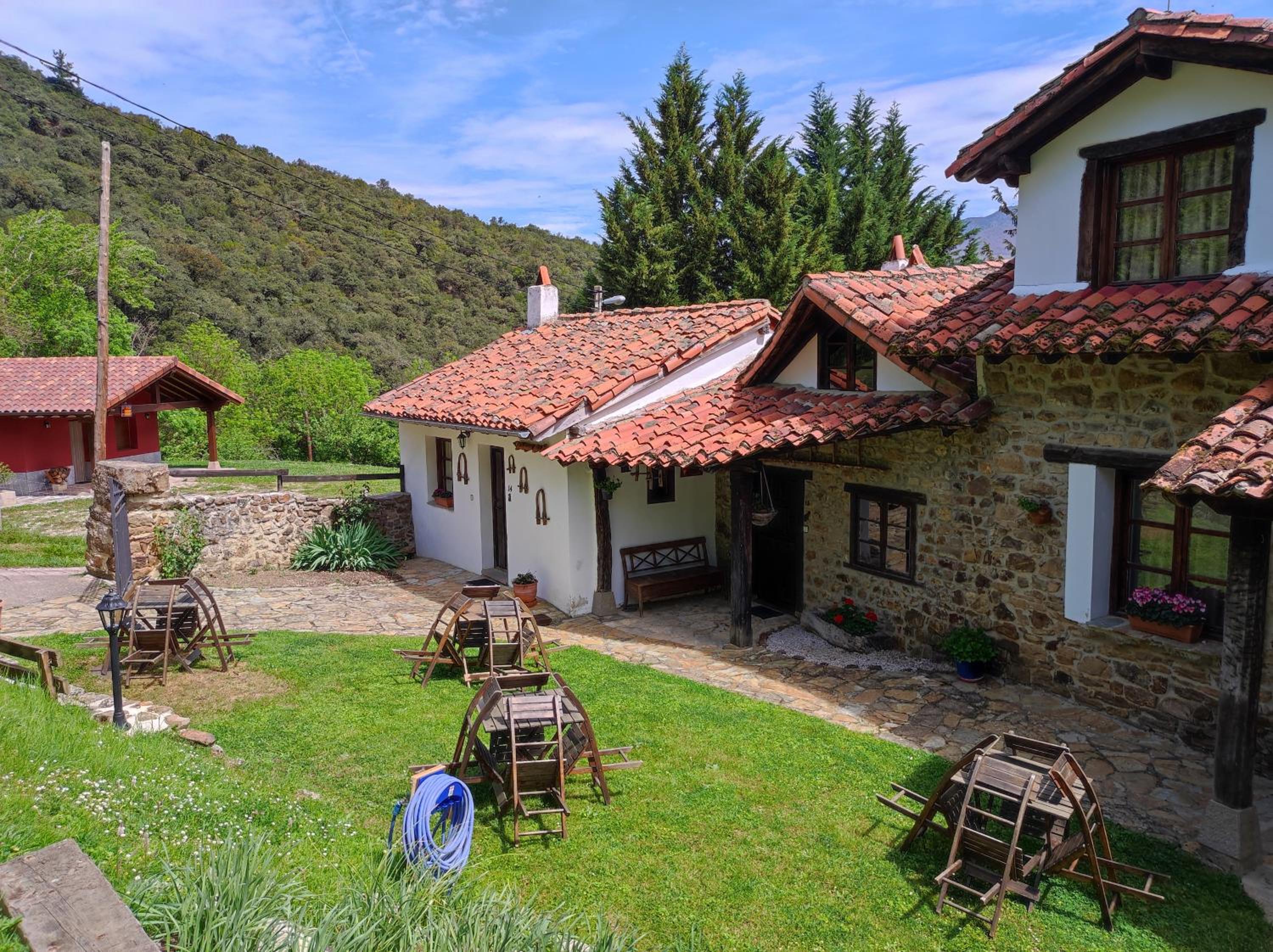 Viviendas Rurales El Covaju