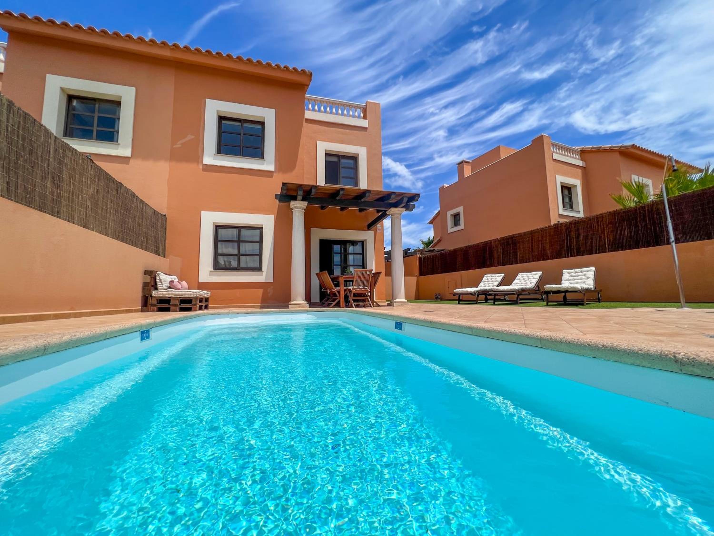 Hotel Villa Tarabilla with private pool & ocean views - Image 1
