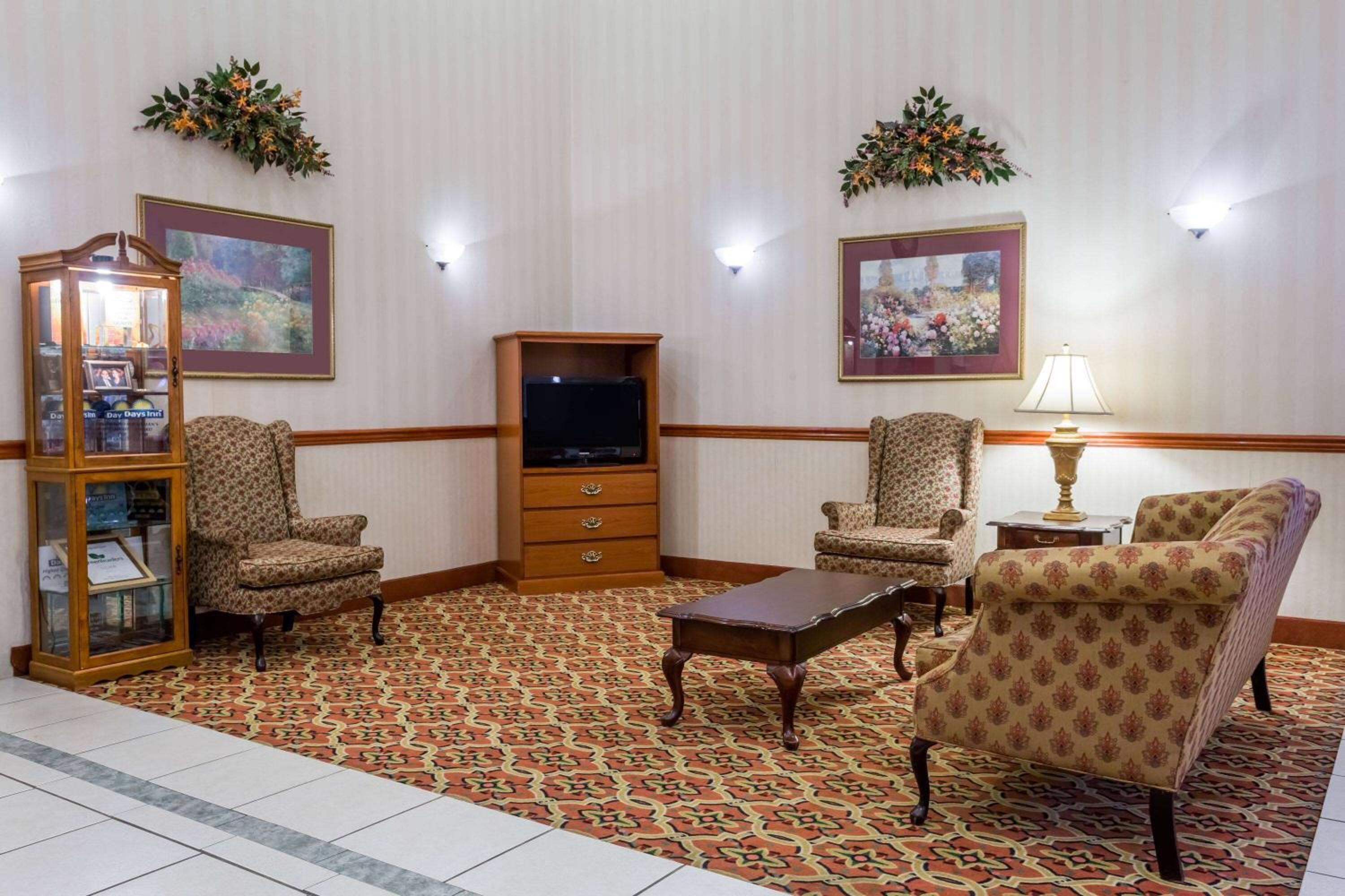 Days Inn by Wyndham Fordyce view 2