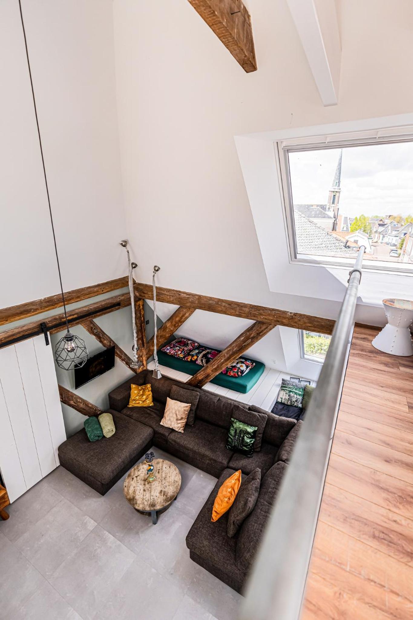 Authentic apartment in farmhouse near Amsterdam view 3