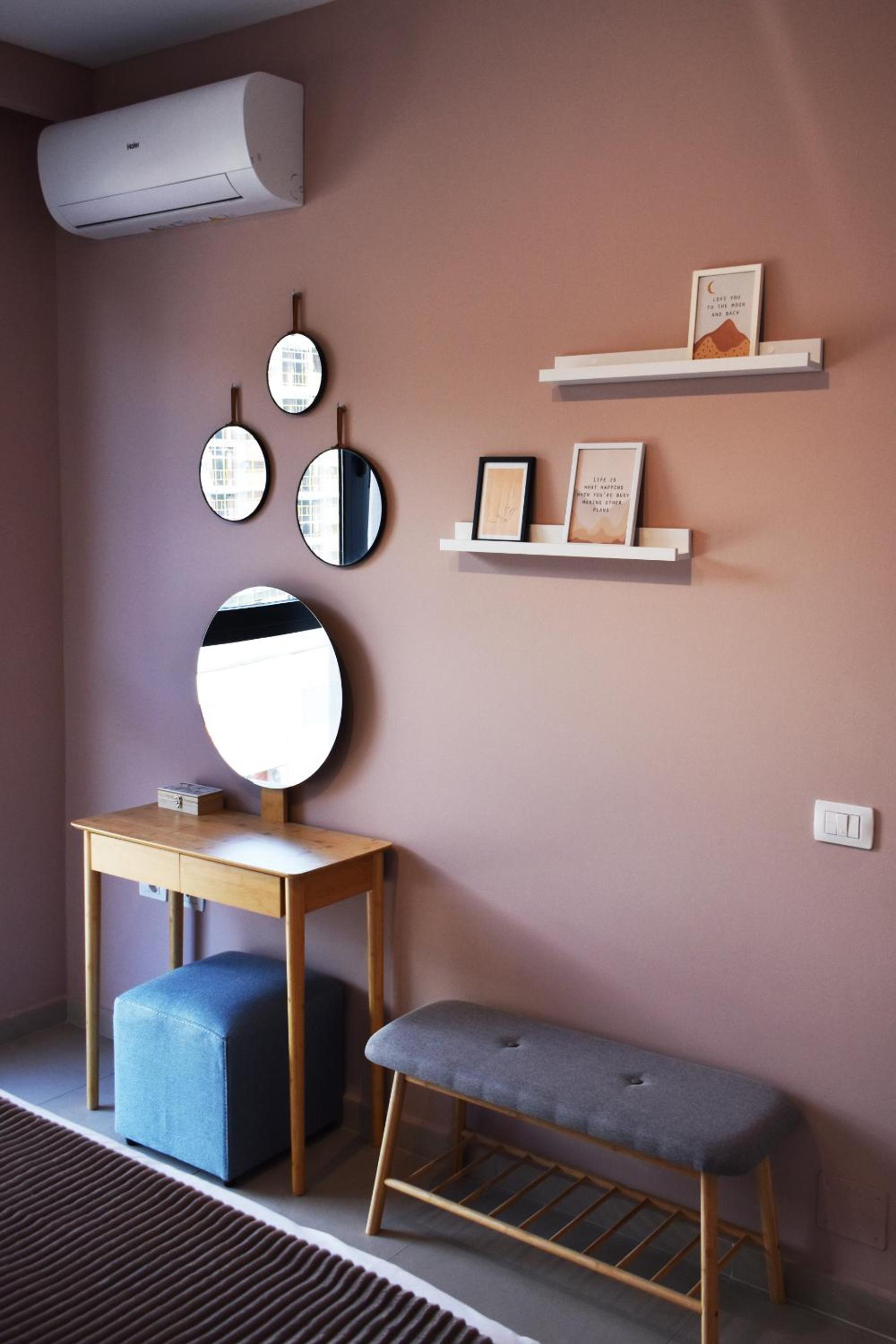 Vibrant Apartment