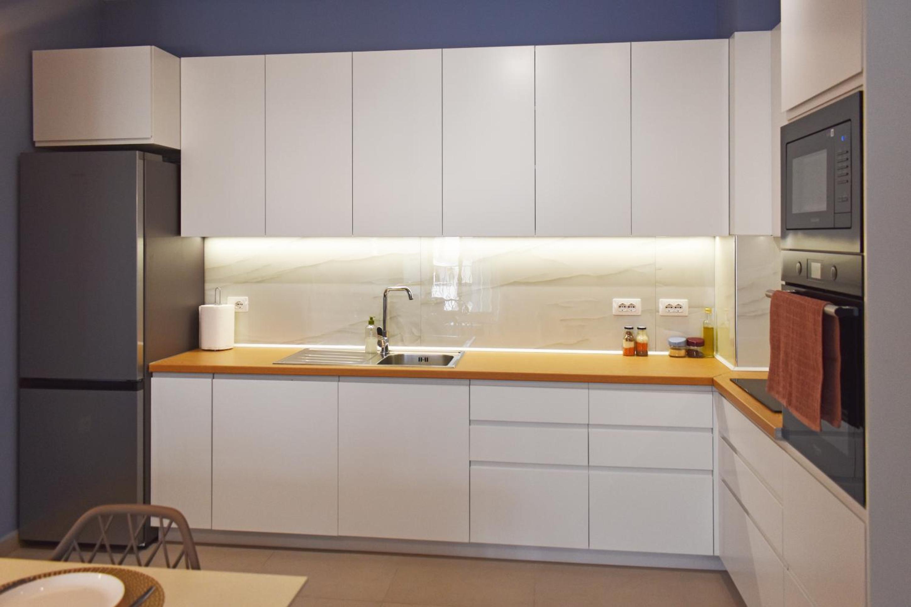 Vibrant Apartment
