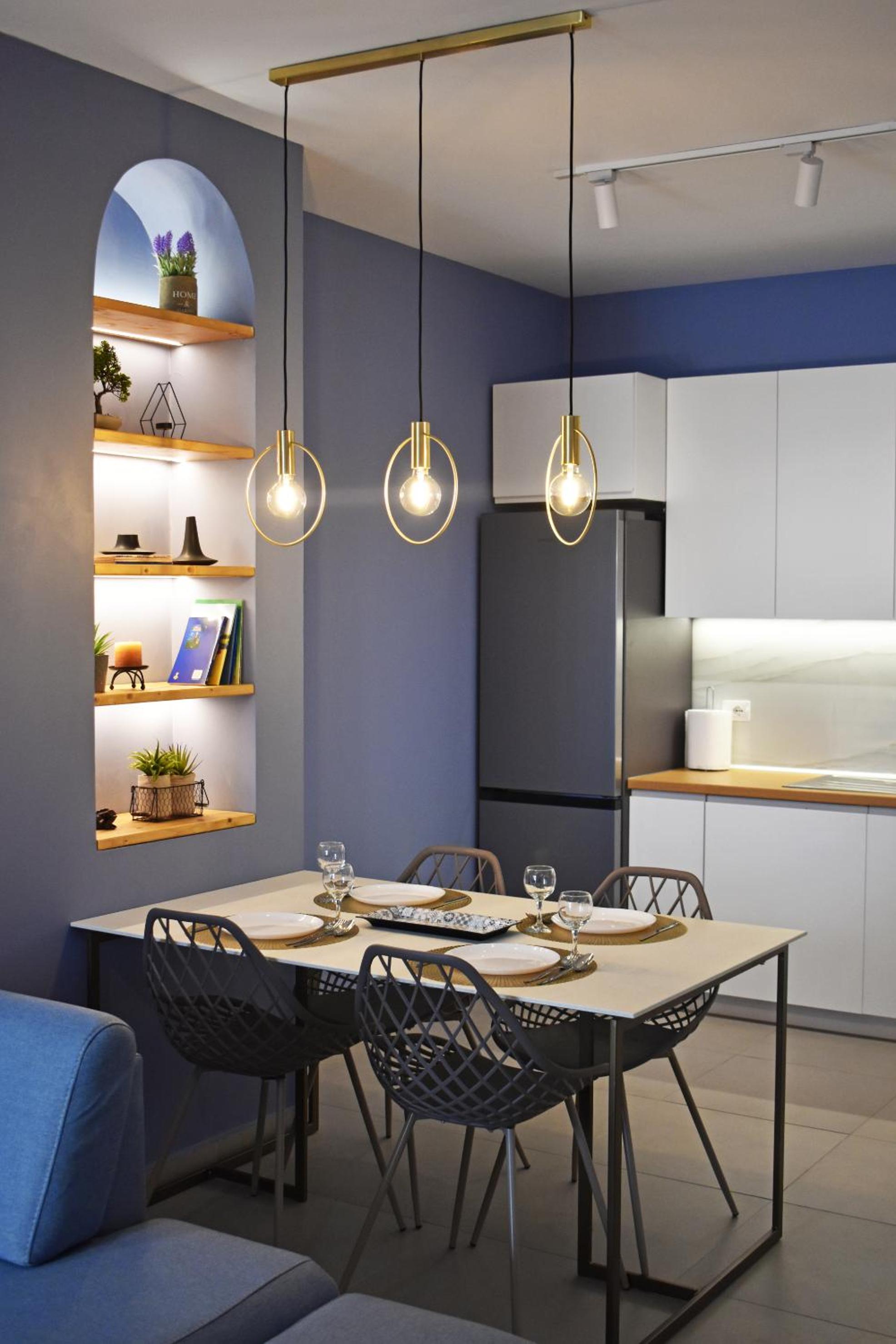 Vibrant Apartment