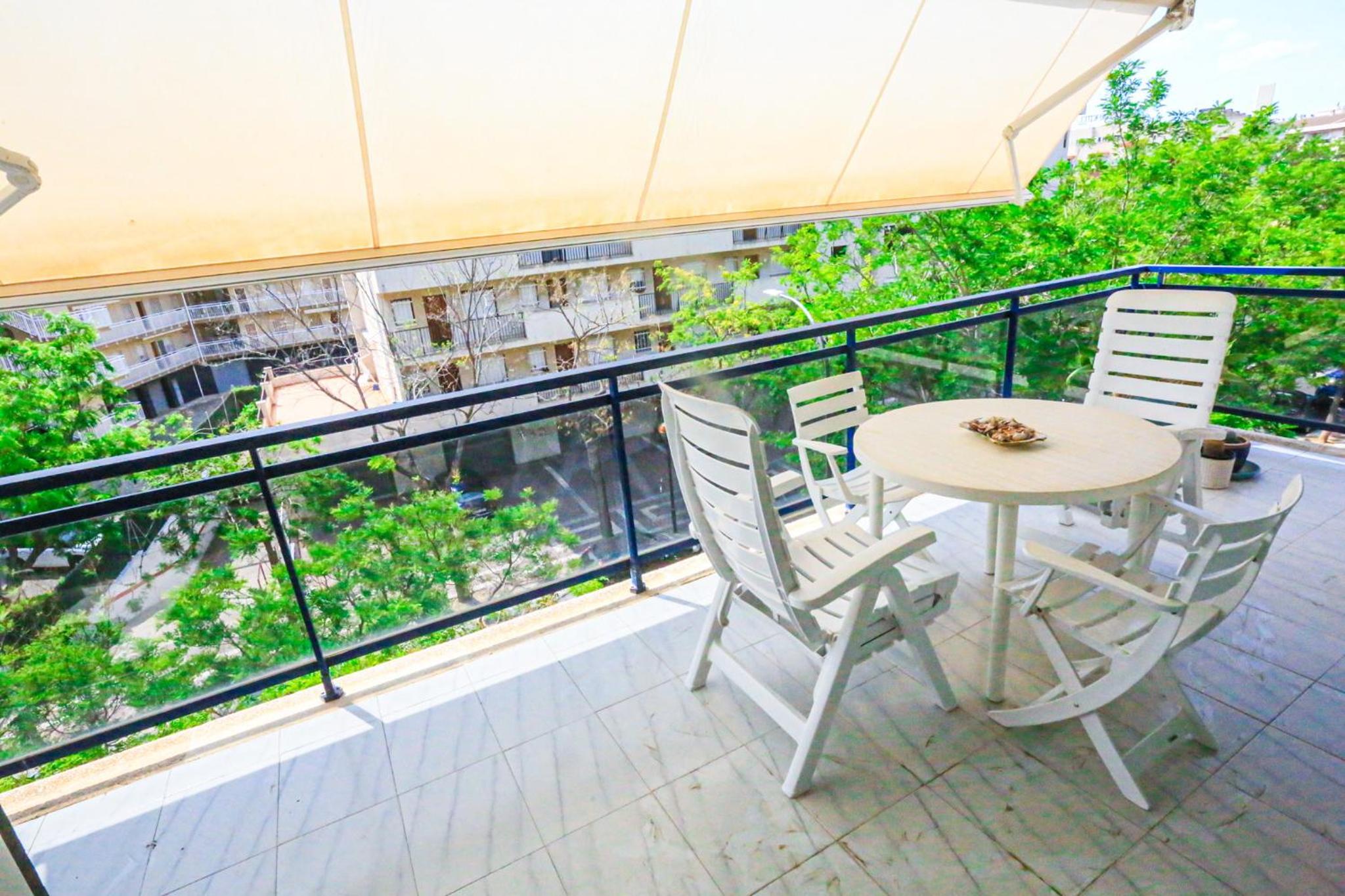 LITORAL COSTA DORADA - ROGER Only families