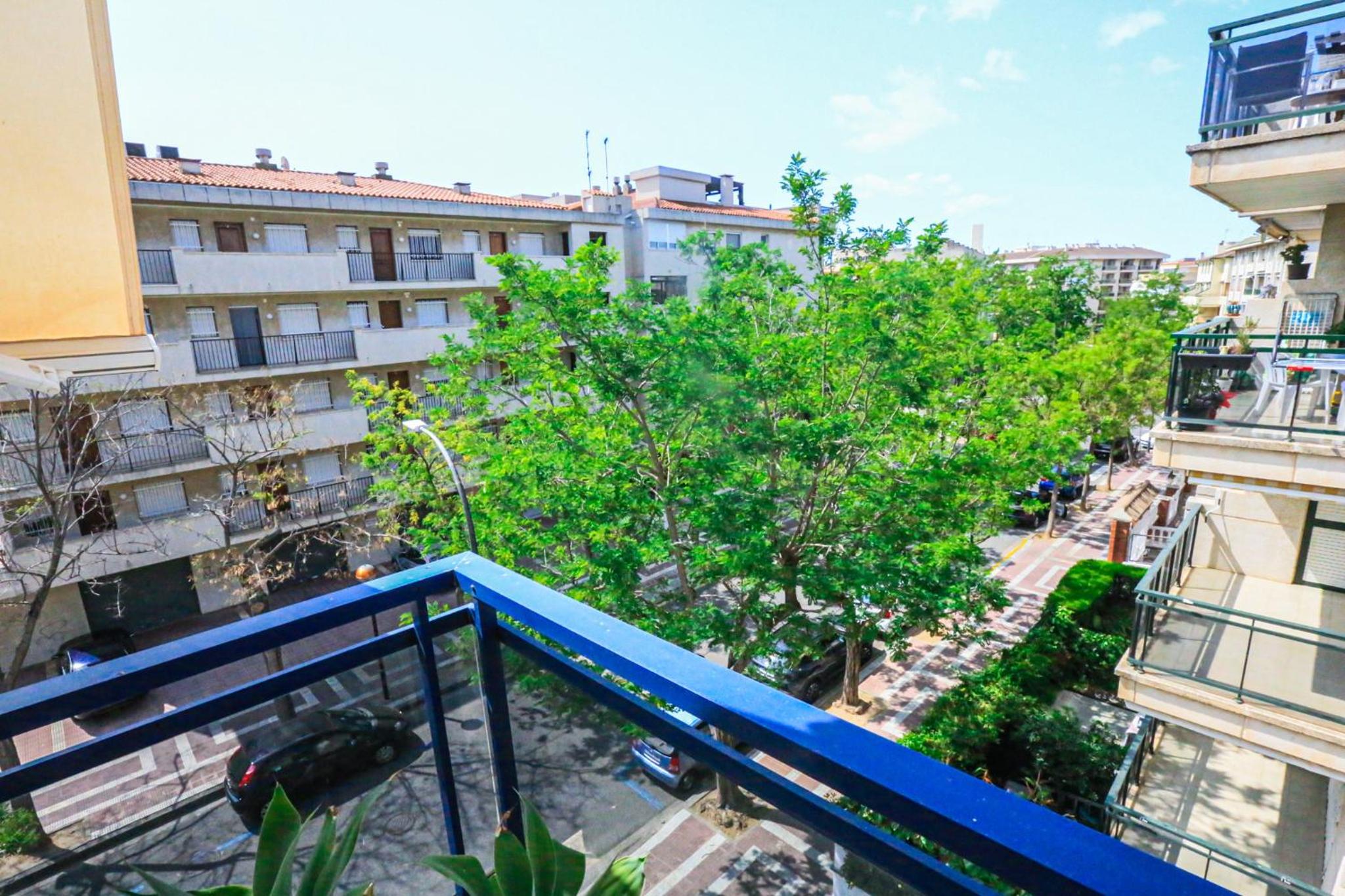 LITORAL COSTA DORADA - ROGER Only families