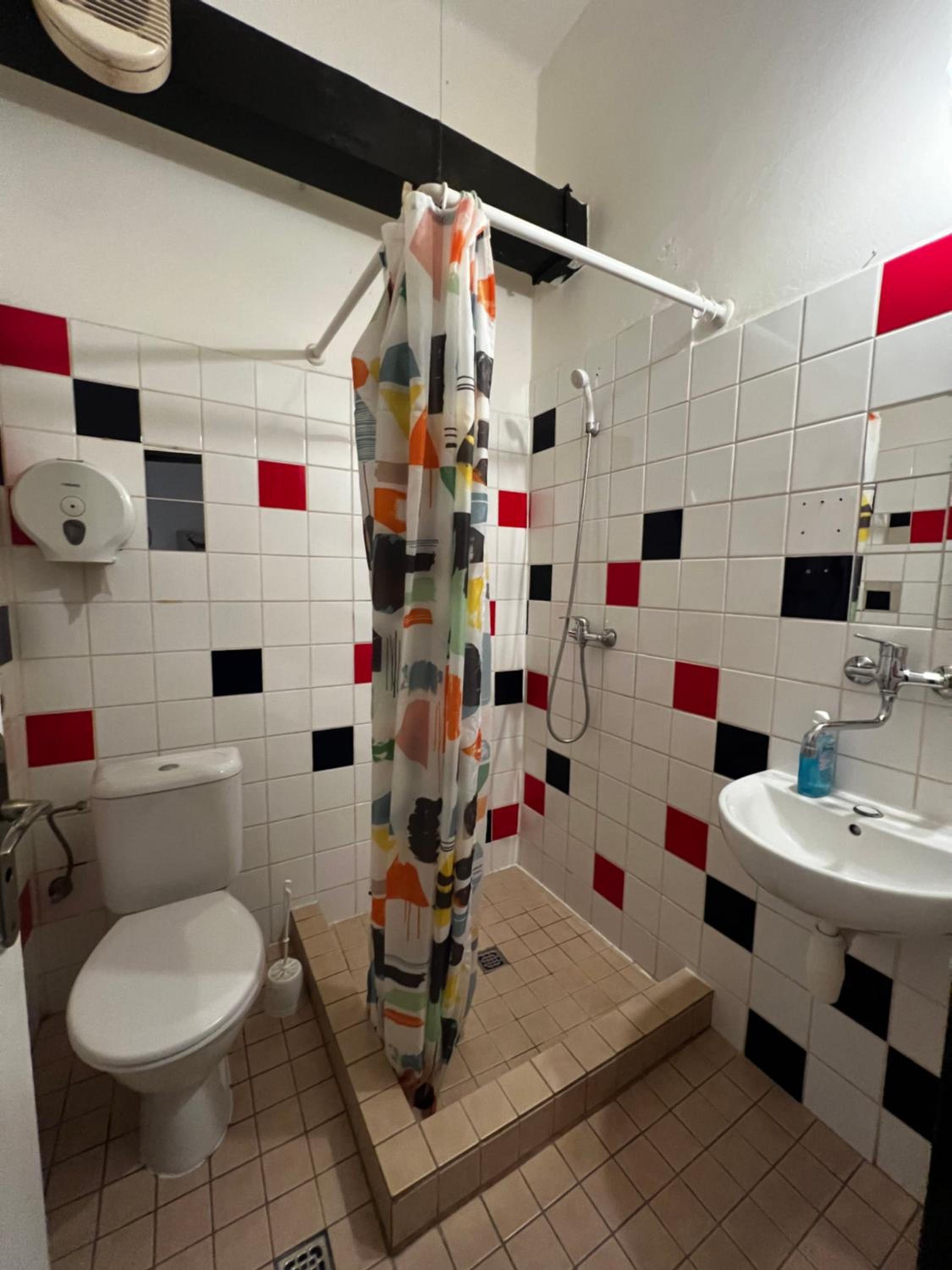 Clown and Bard Hostel
