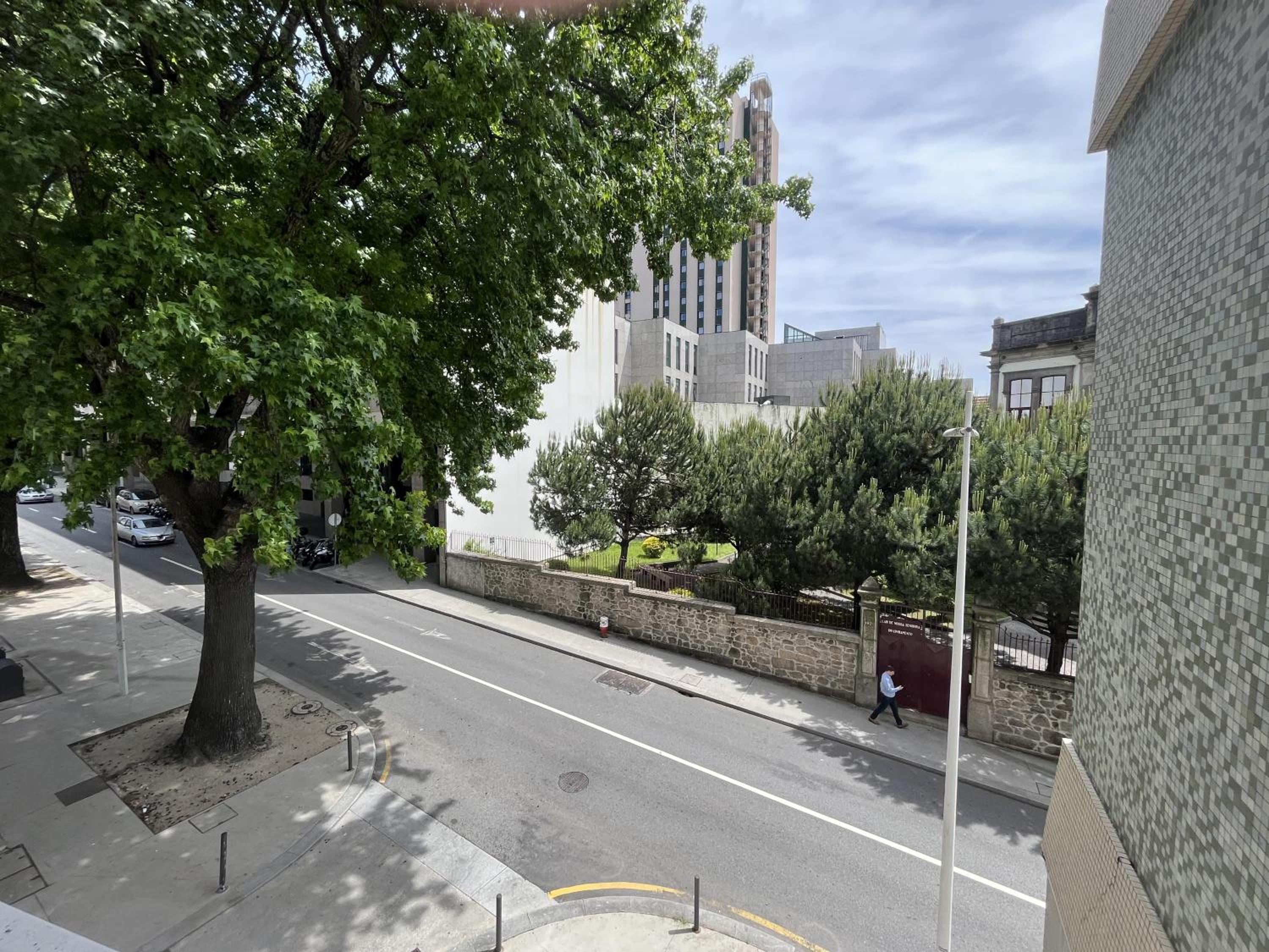 Moreda Garden Apartment by Trip2Portugal view 3