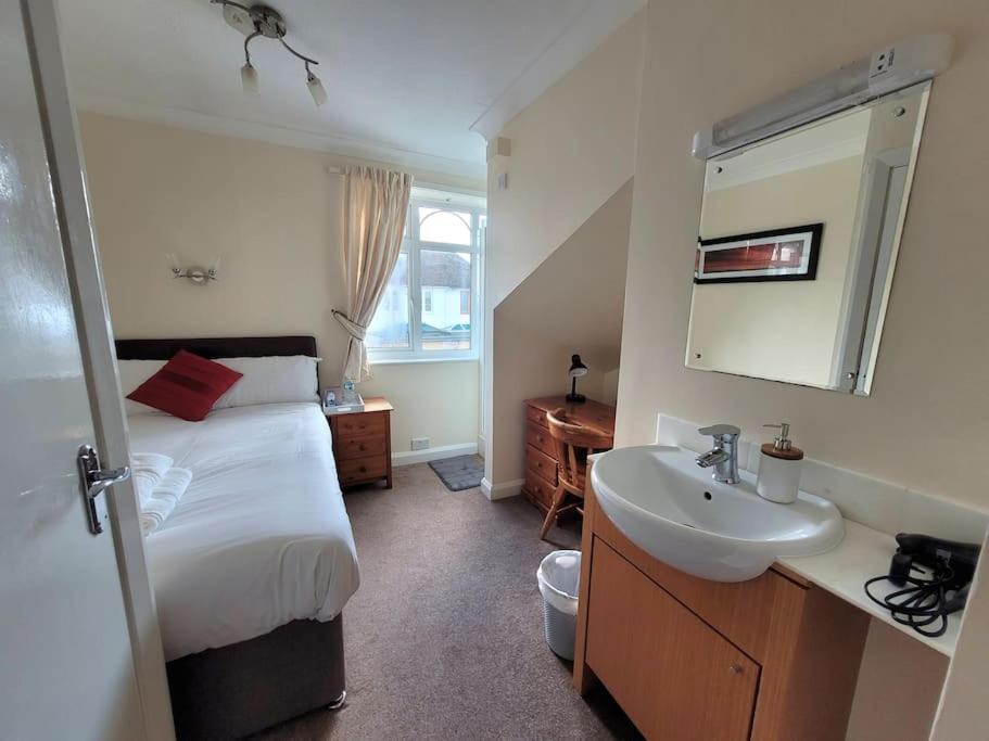 Oxford Vacations - Cornerways Guest House - Property Image 19