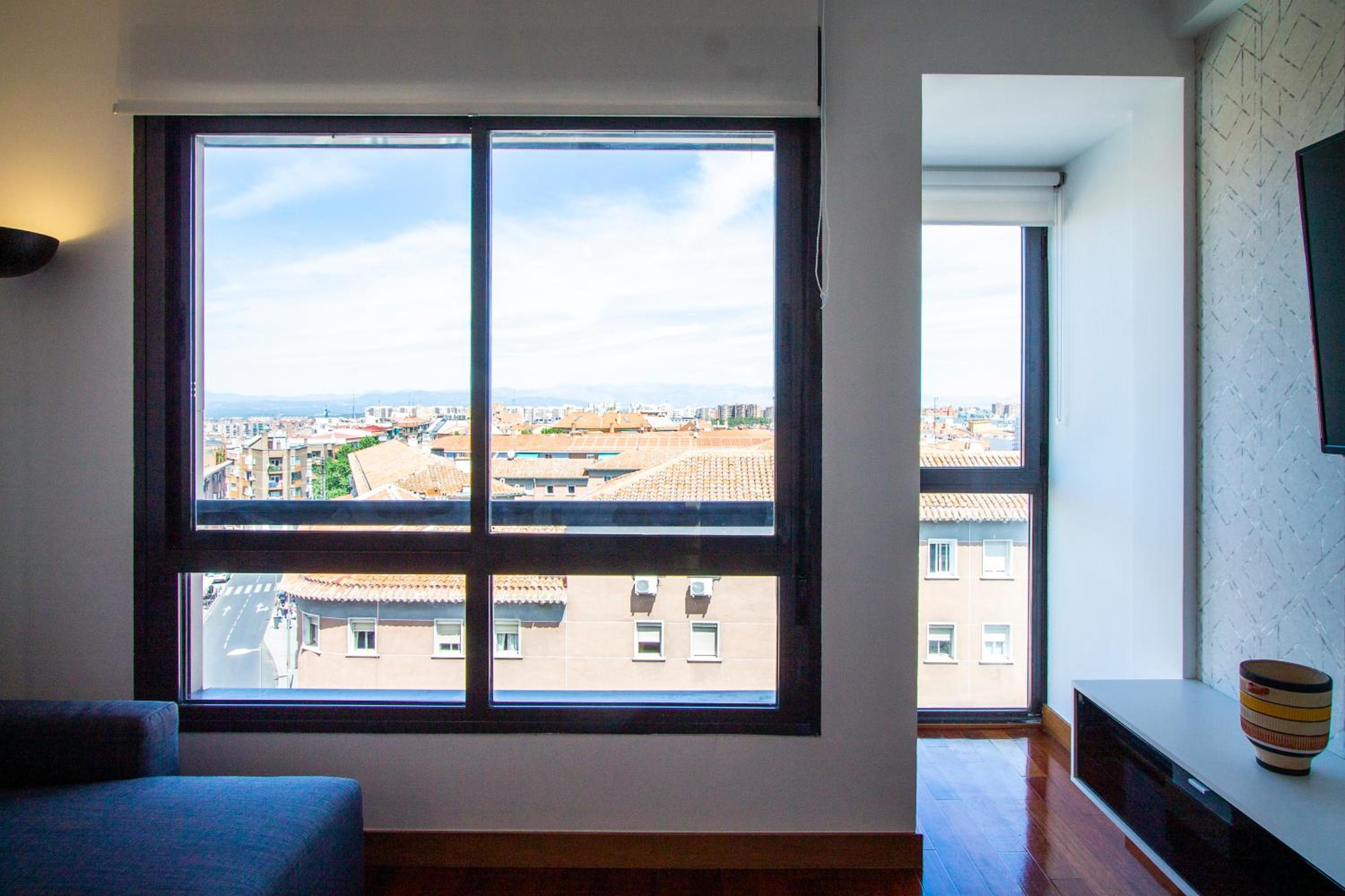 Apartamentos Castilla Luz Business