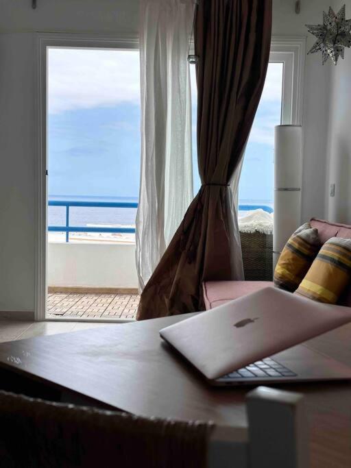 Mirador Paraiso: Superb Sea View