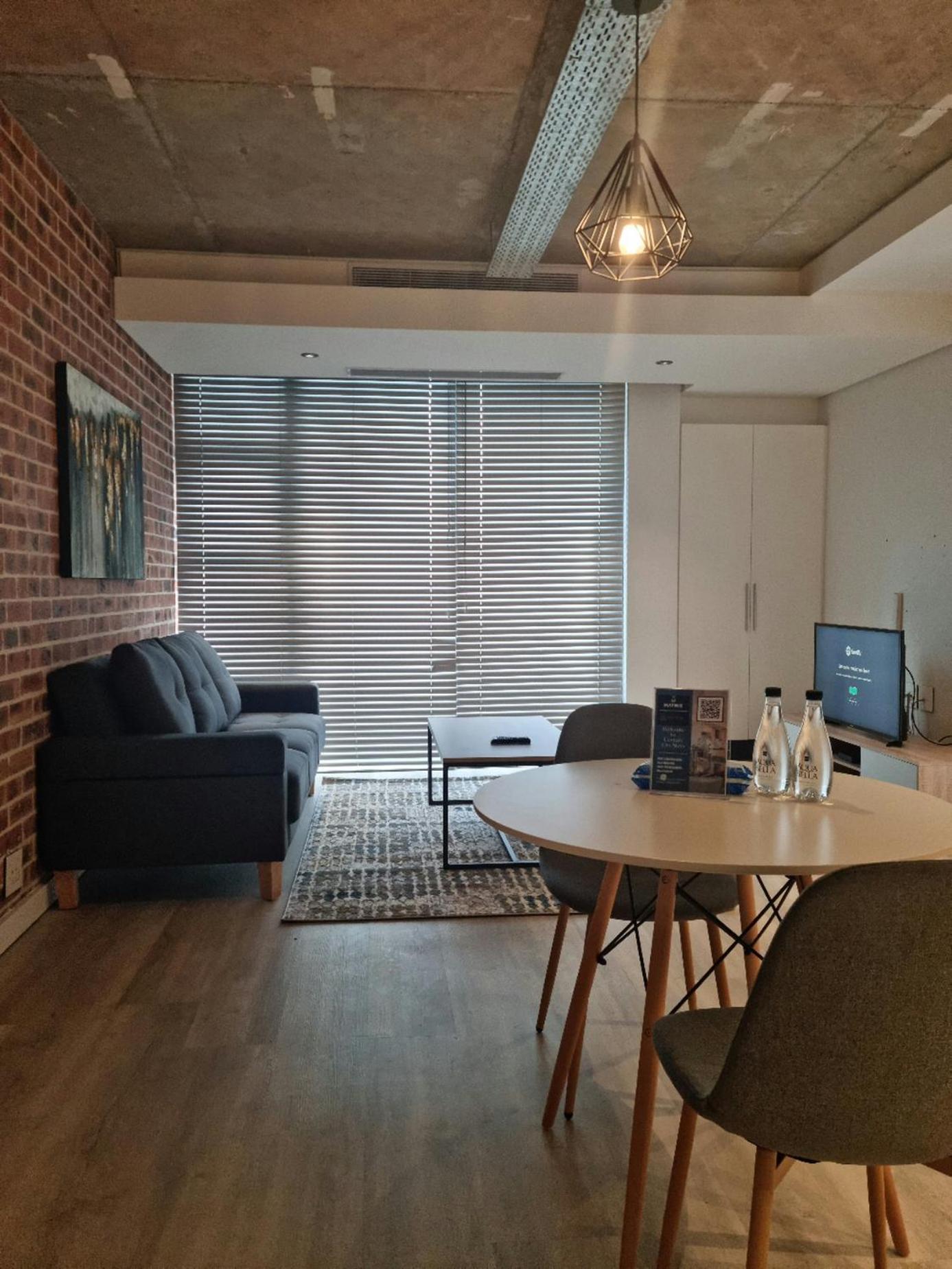 Matrix by Smart City Stays view 4