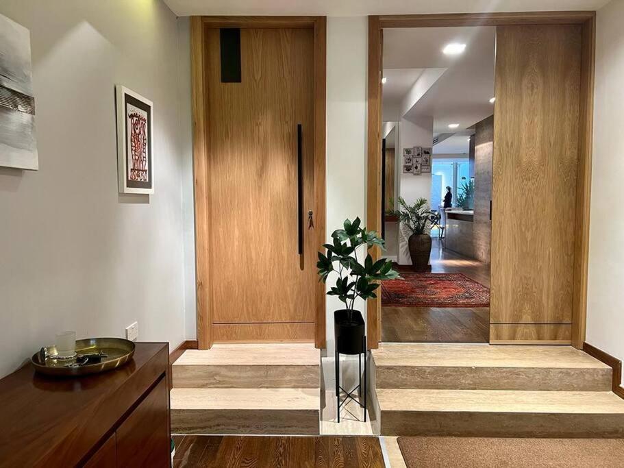 Pembroke St Julians Luxury, Comfort, Location photo 5