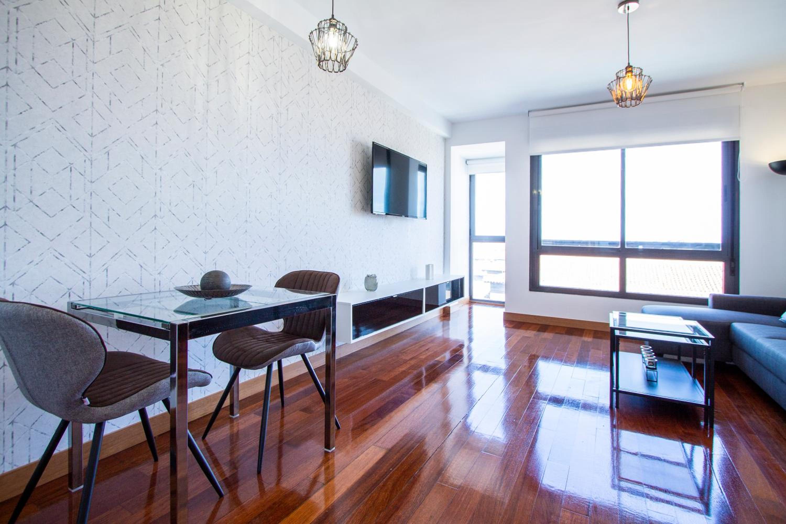 Apartamentos Castilla Luz Business