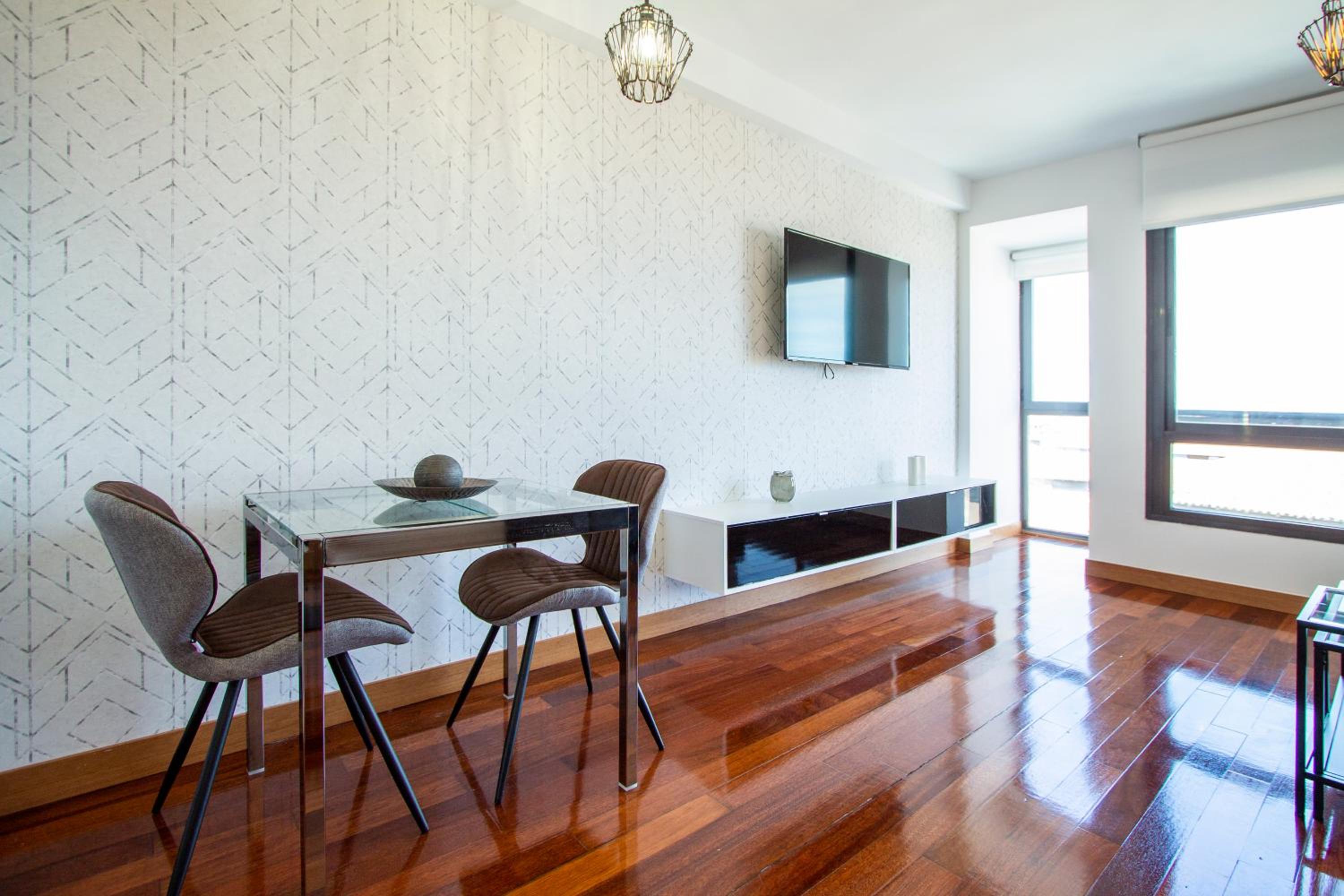 Apartamentos Castilla Luz Business