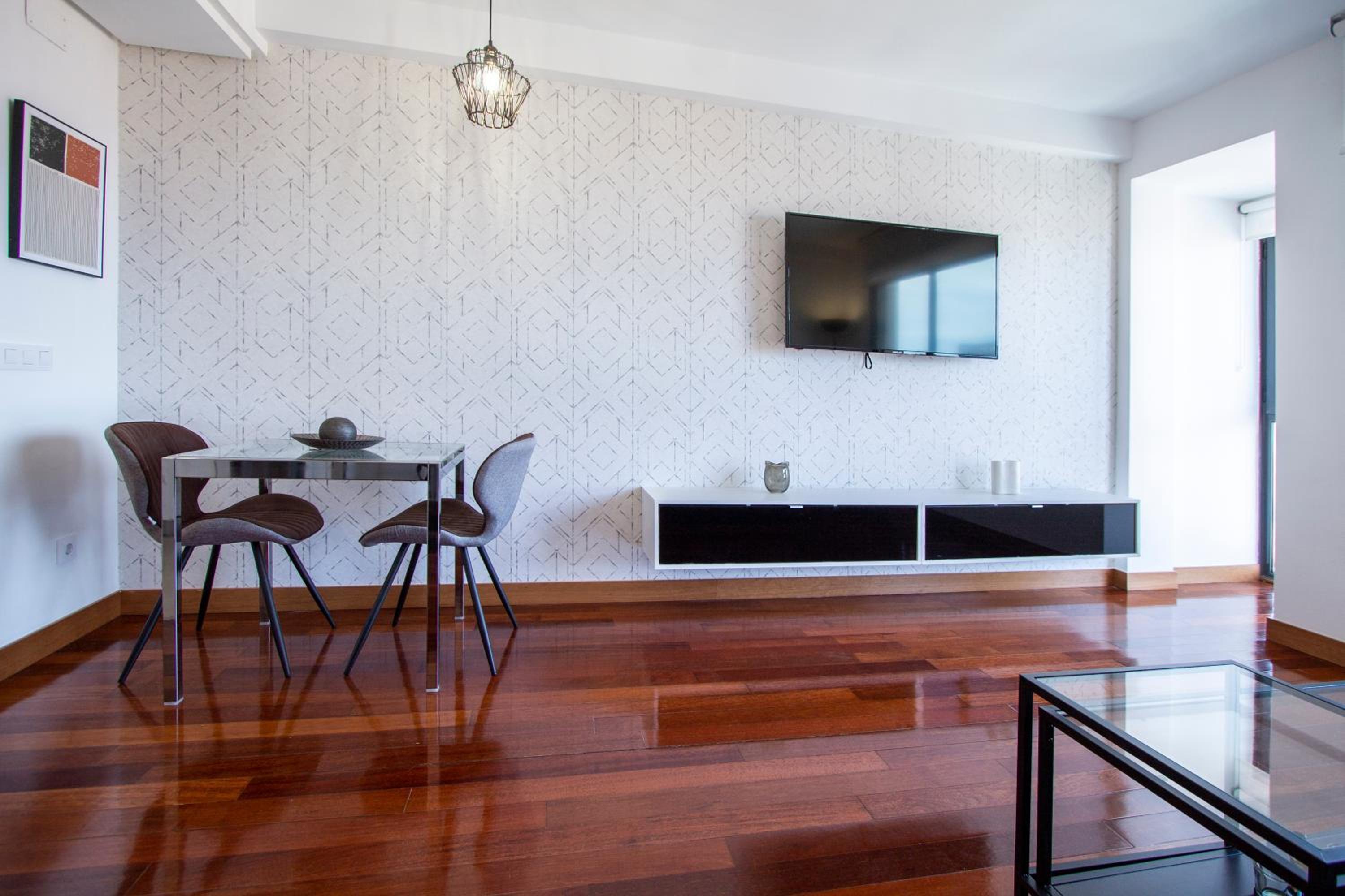 Apartamentos Castilla Luz Business