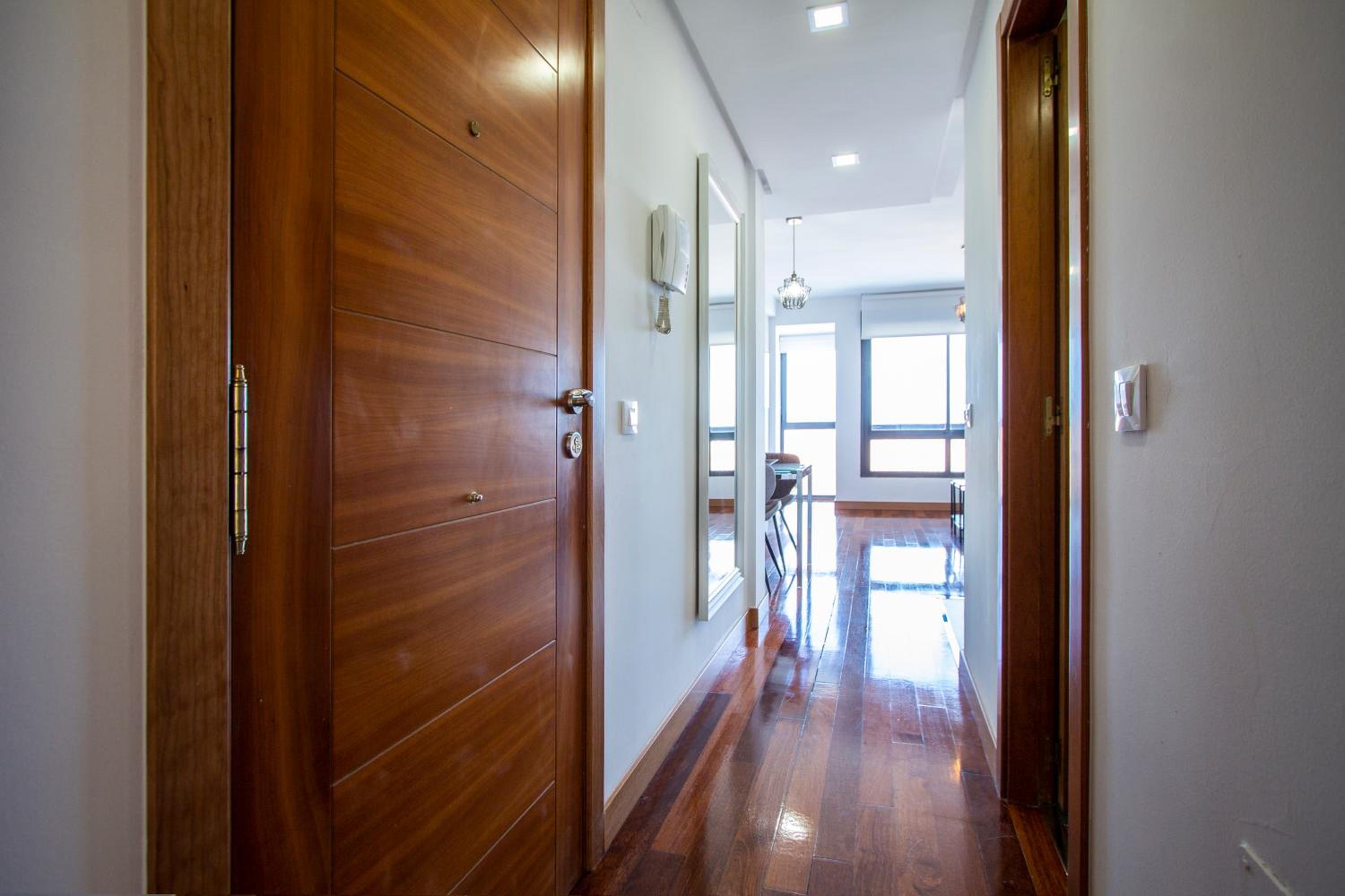 Apartamentos Castilla Luz Business