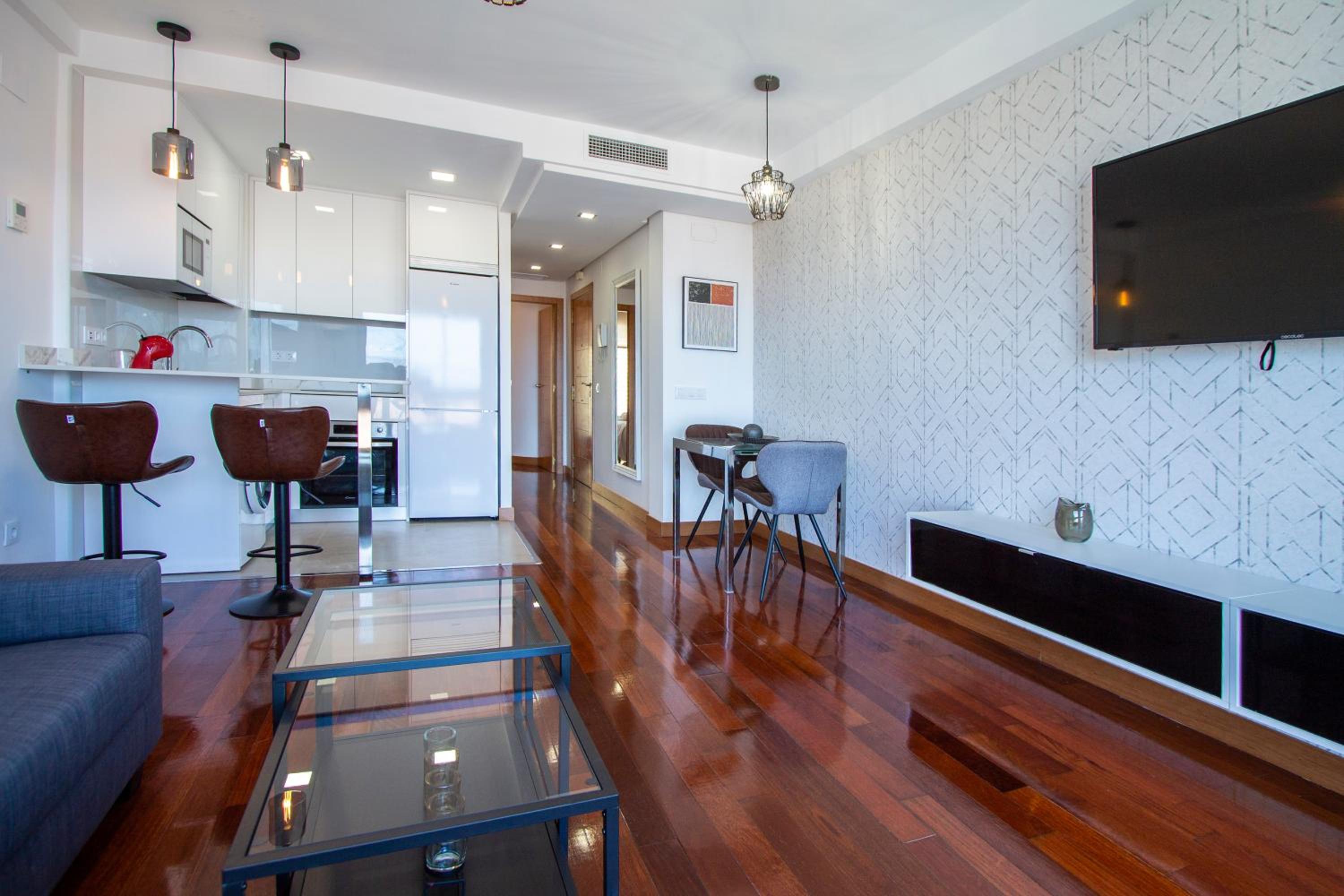Apartamentos Castilla Luz Business
