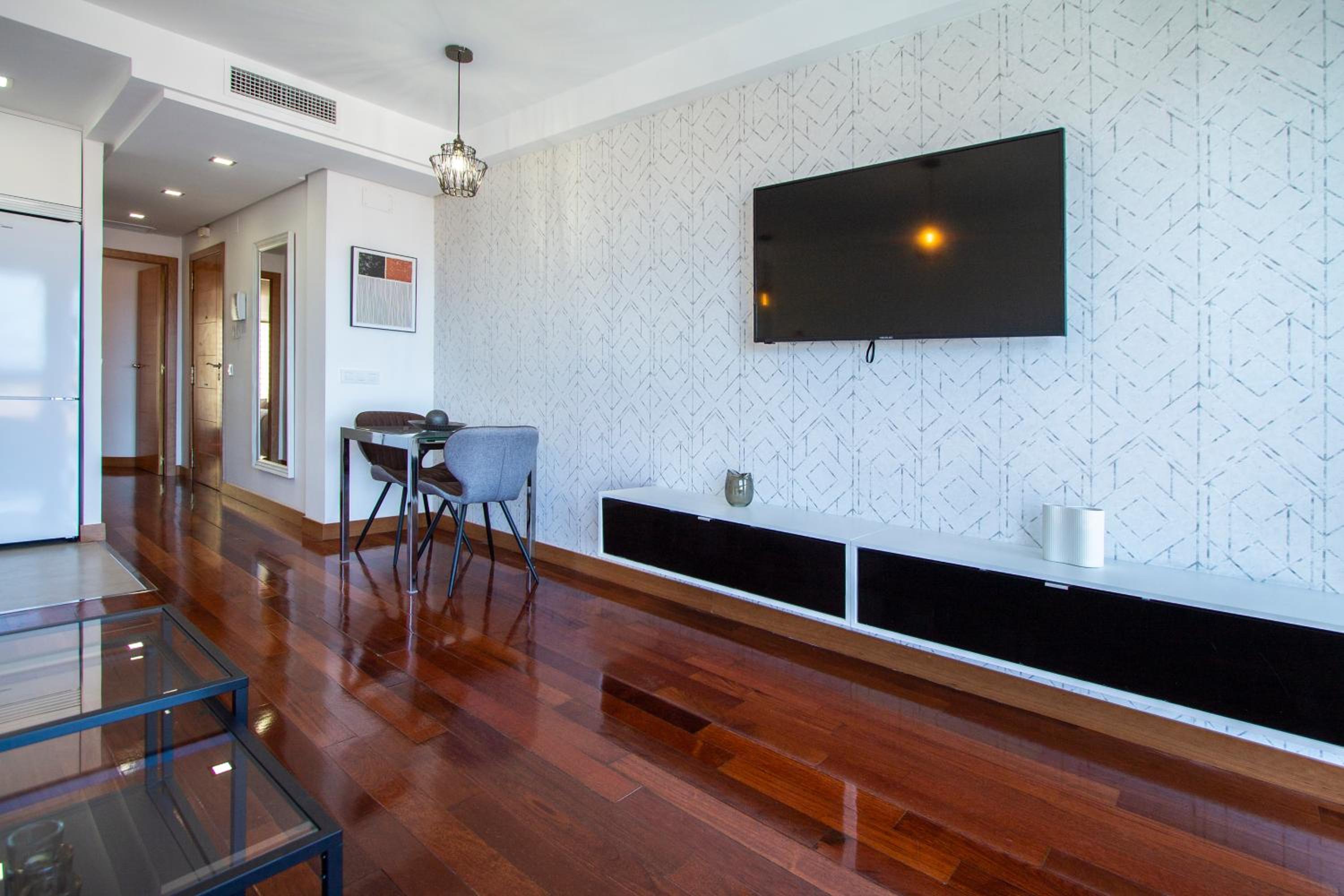 Apartamentos Castilla Luz Business